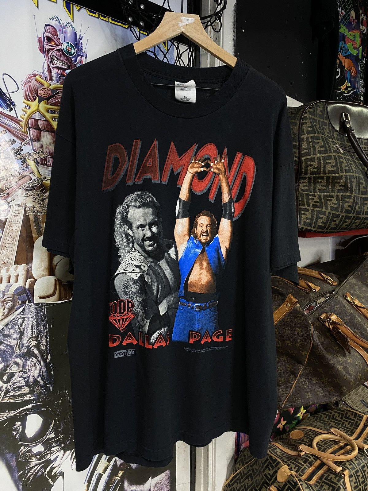 Vintage Vintage 1998 Diamond Dallas Page Nwo T-Shirt XLarge Size US XL / EU 56 / 4 - 1 Thumbnail