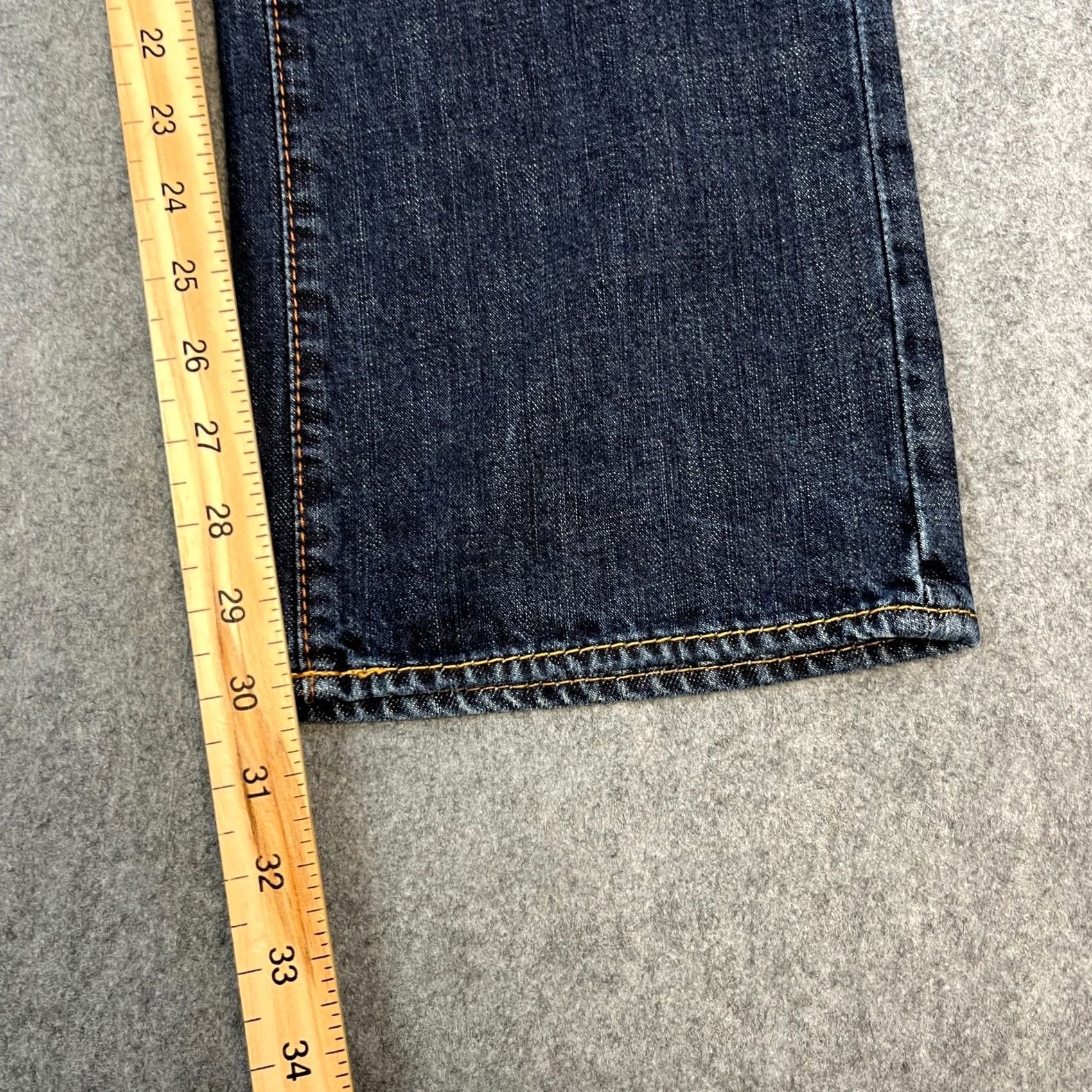 Hugo Boss HUGO BOSS Jeans Relaxed Straight 30 30 Denim 5-Pocket Dark Wash Blue Cotton Mens Regular Size 30 Size US 30 / EU 46 - 4 Thumbnail