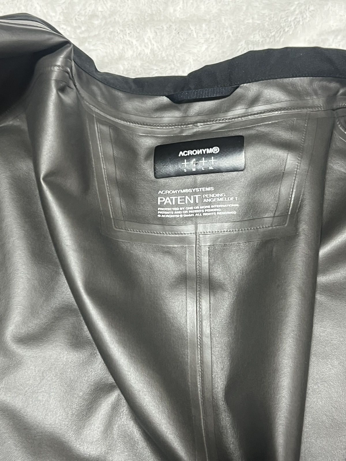 Acronym ACRONYM GT-J29 Size US M / EU 48-50 / 2 - 7 Thumbnail