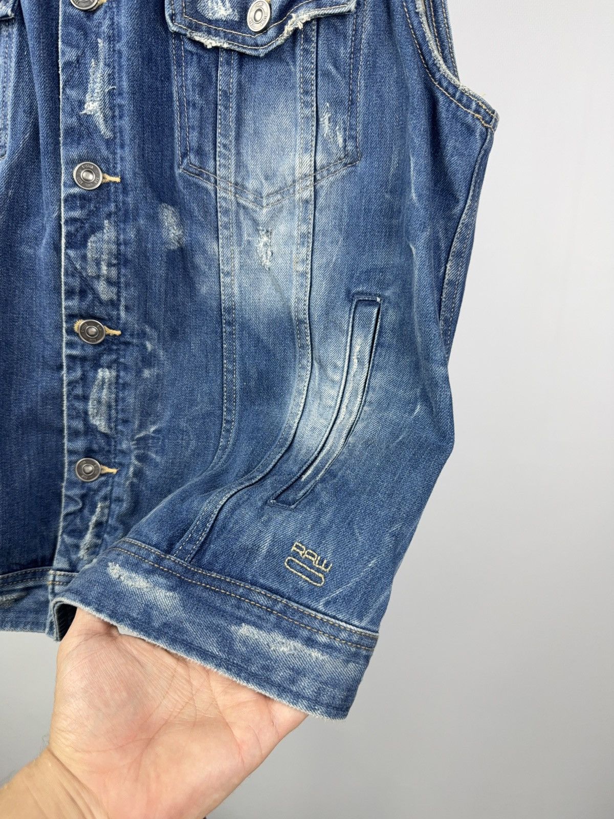G-Star Vintage 00s G-Star RAW Distressed Denim Vest Retro Y2K Size US S / EU 44-46 / 1 - 5 Thumbnail