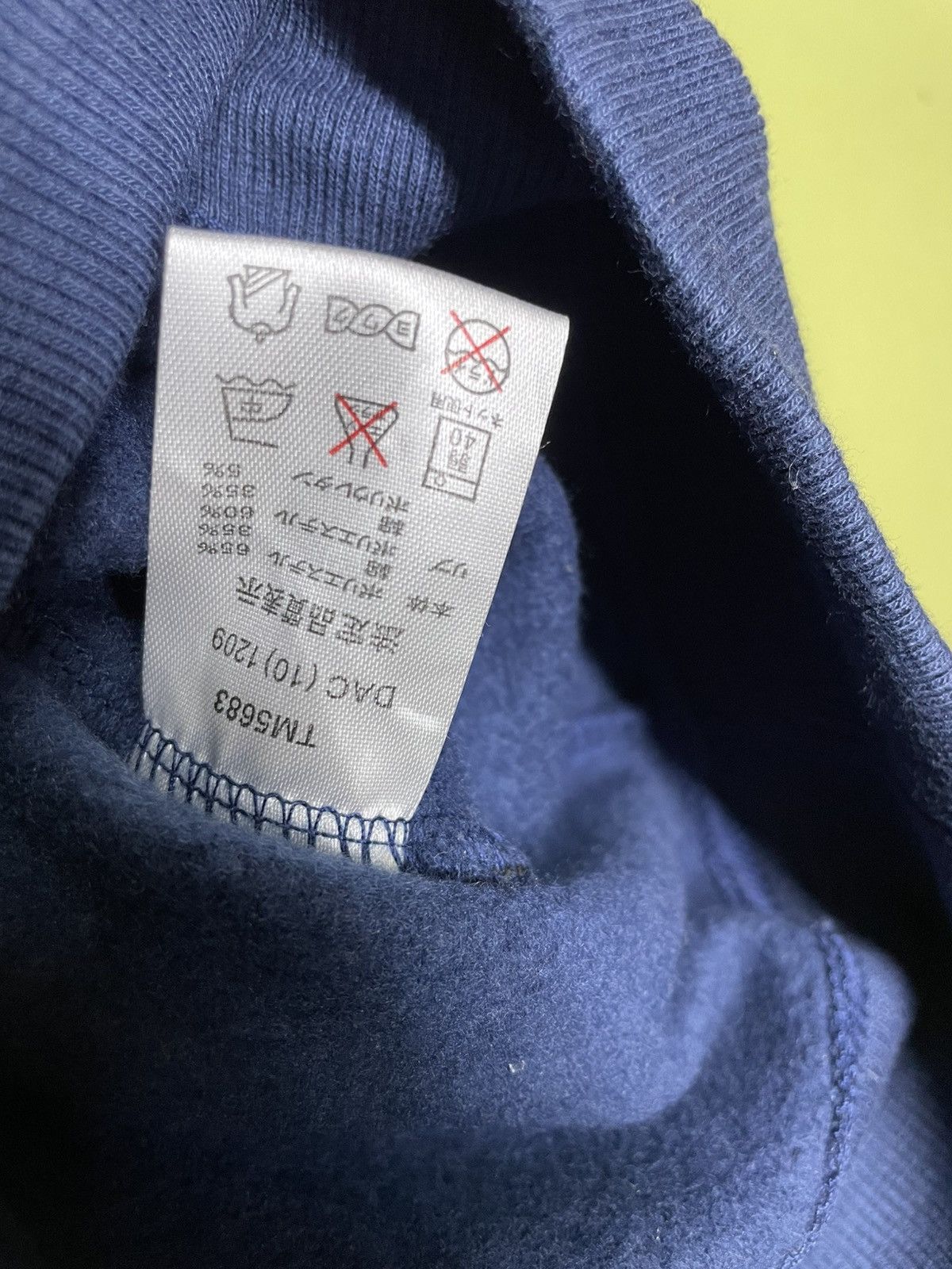 Hang Ten 🔥Vintage 90s🔥 hang ten fun surving sweatshirts Size US M / EU 48-50 / 2 - 8 Thumbnail
