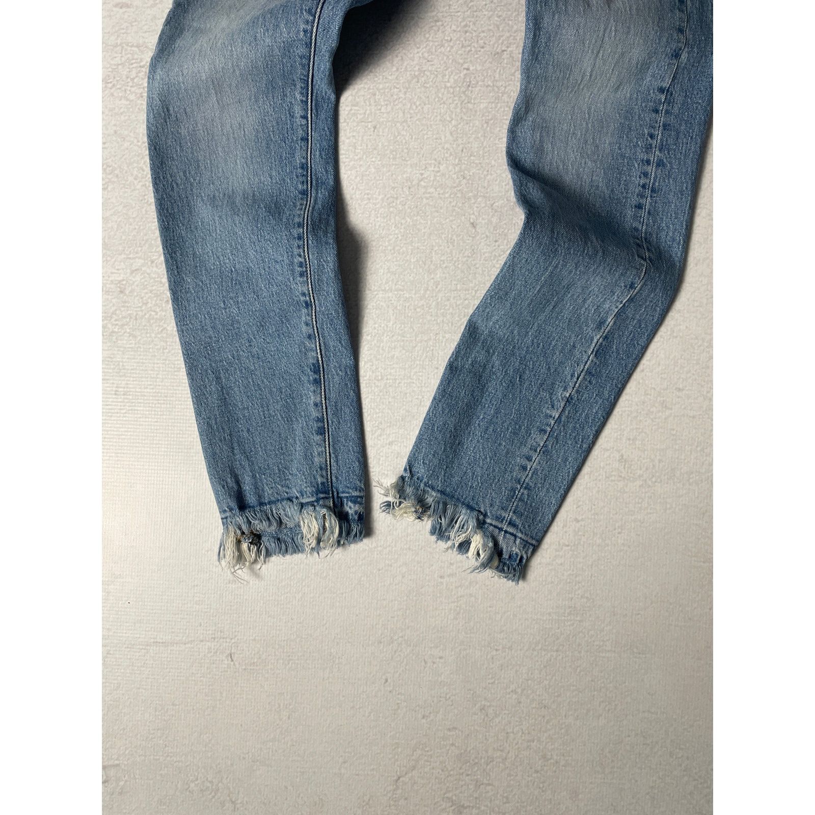 Levi's Vintage Levis 501 Jeans, Women Levis Jeans - Women's 26 x 28 Size 26" / US 2 / IT 38 - 3 Thumbnail
