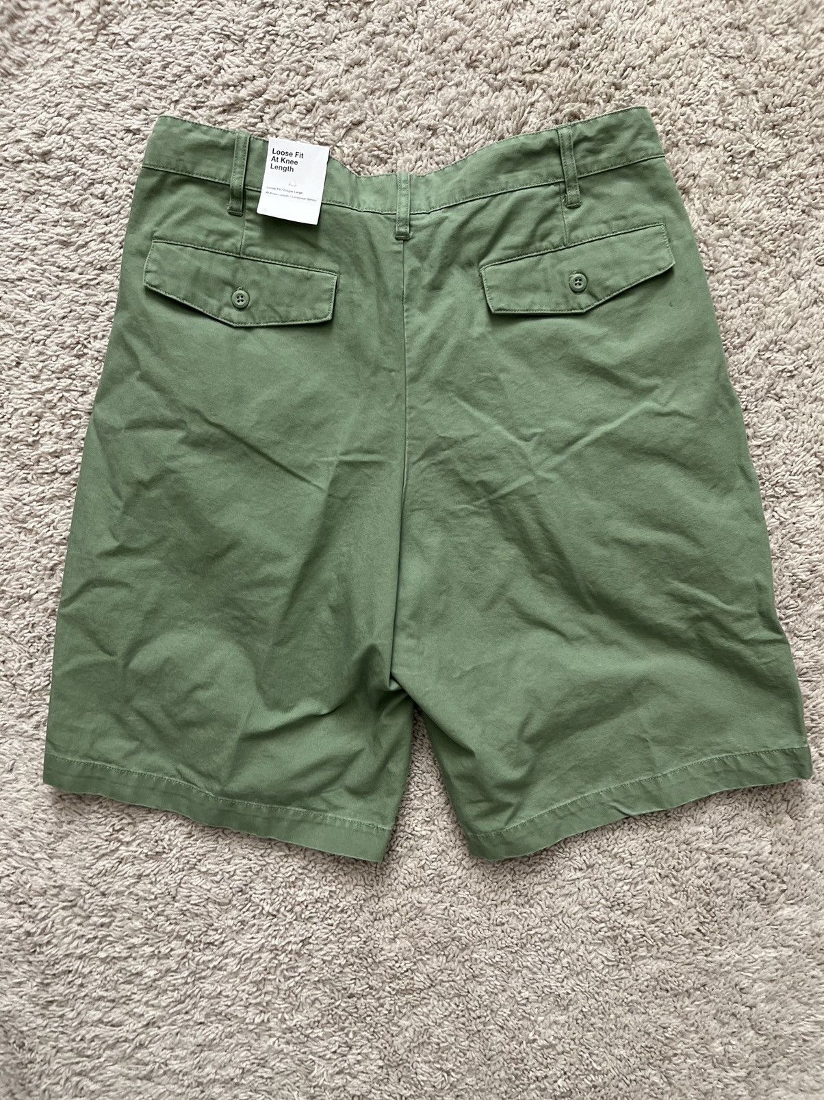 Nike Nike Men's Life Pleated Chino Shorts Size US 32 / EU 48 - 8 Thumbnail