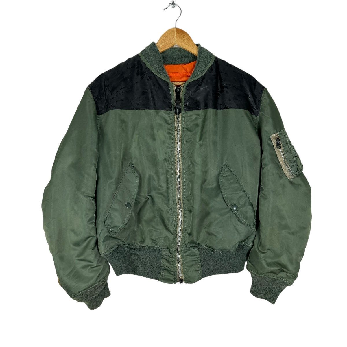 Alpha Industries 🌟ALPHA INDUSTRIES MA-1 FLYERS BOMBER STUD RIOT JACKET Size US L / EU 52-54 / 3 - 2 Thumbnail
