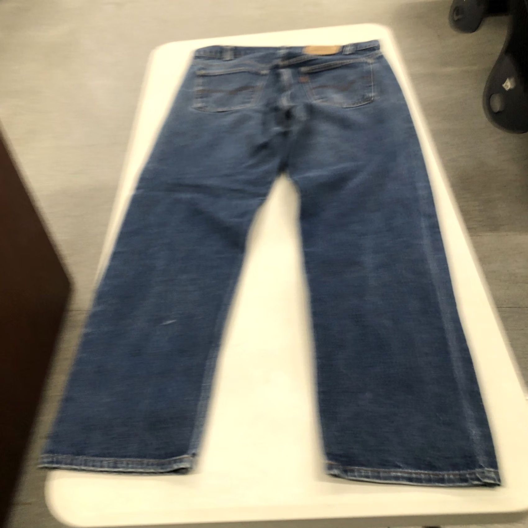 Levi's Levi’s Jeans 550 Orange Tab Medium Wash Denim Relaxed Fit 37 x 30.5 Mens Vintage Blue Cotton 5-Pocket Comfort Modern Classic Size US 37 - 6 Thumbnail
