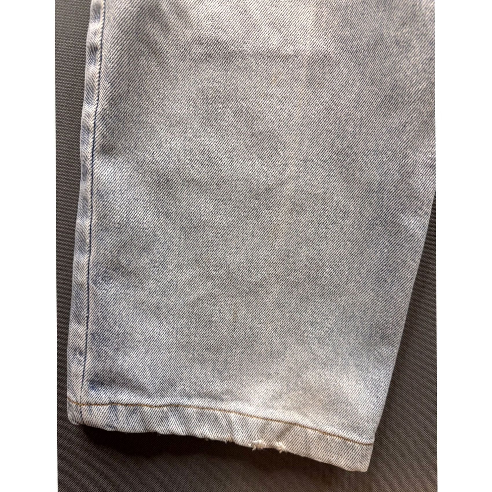 Levi's VINTAGE Levi's 505 Jeans Men 36x32 Light Wash Straight Denim 90s Vintage Style Mens Jeans Size US 36 / EU 52 - 6 Thumbnail