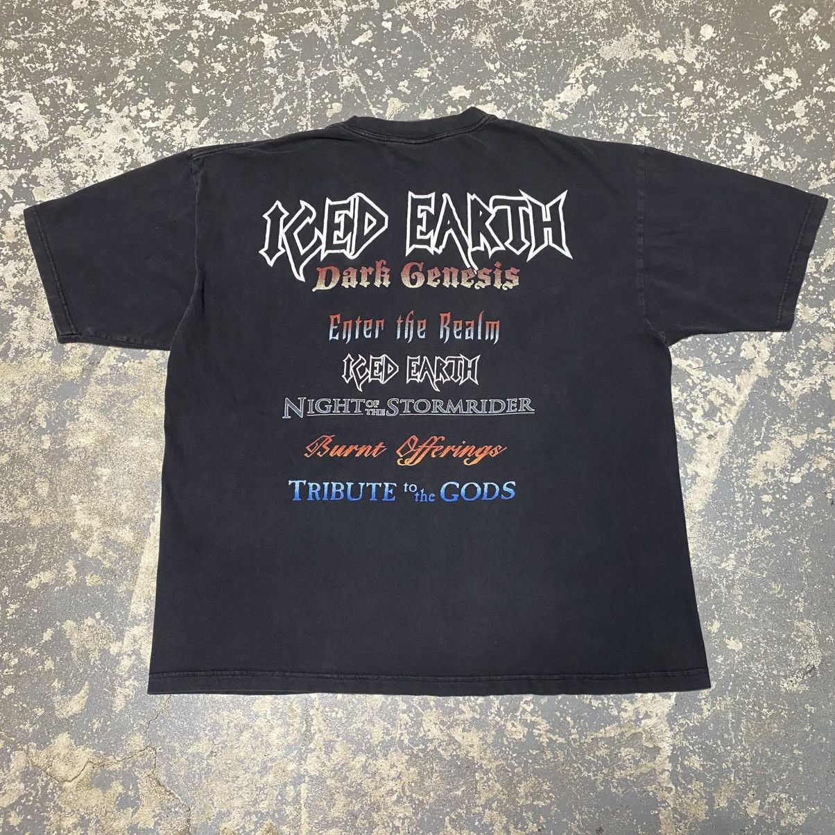 Band Tees × Vintage Vintage Iced Earth Cyngus Black Y2K Band Concert Tshirt Size US XL / EU 56 / 4 - 2 Thumbnail