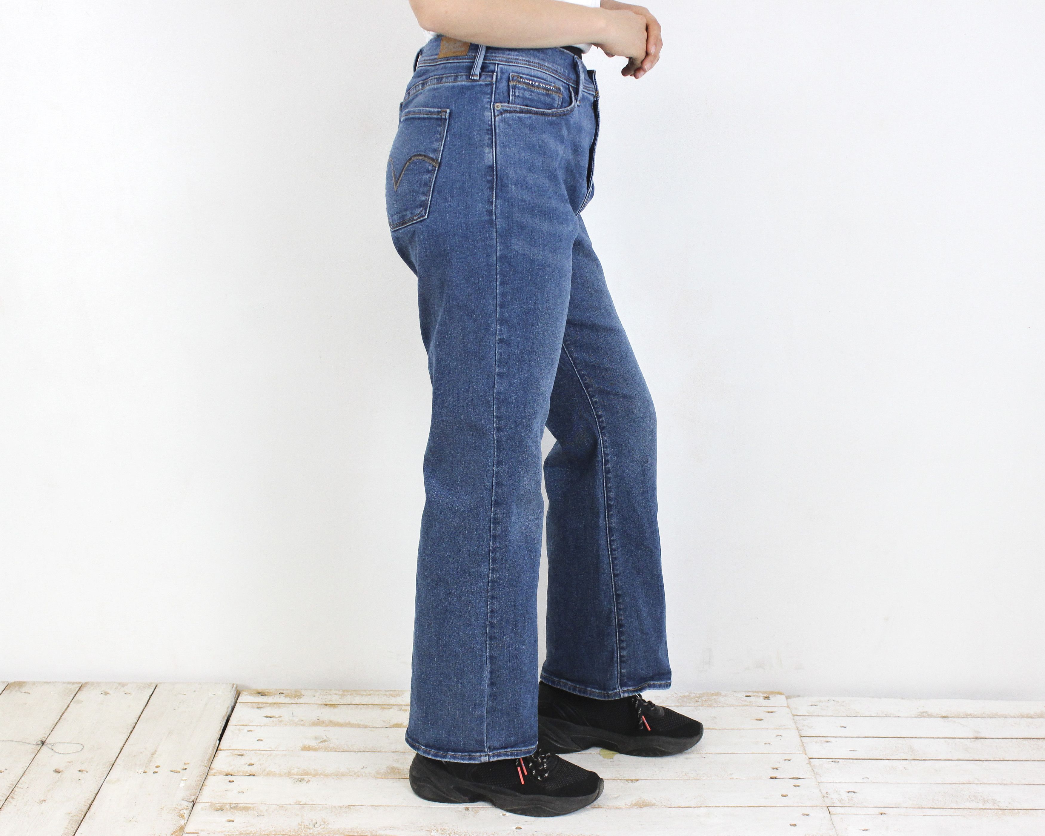 Levi's × Levi's Vintage Clothing × Vintage 512 Perfectly Slimming W32 L30 Bootcut Leg Jeans Denim Pants Size 32" / US 10 / IT 46 - 4 Thumbnail