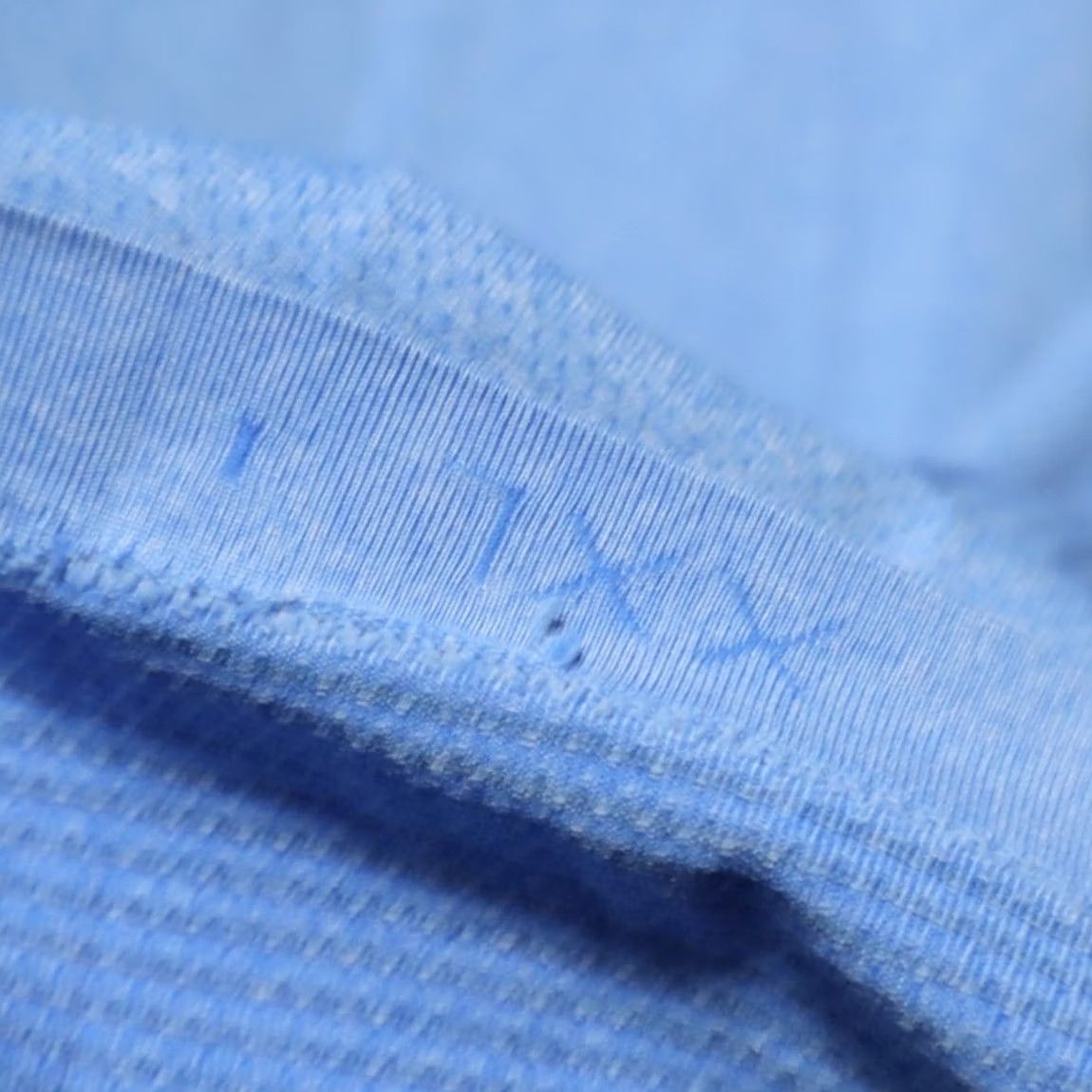 Lululemon Lululemon Metal Vent Tech Nylon Solid Polo Shirt Blue Men's 2XL Size US XXL / EU 58 / 5 - 6 Thumbnail