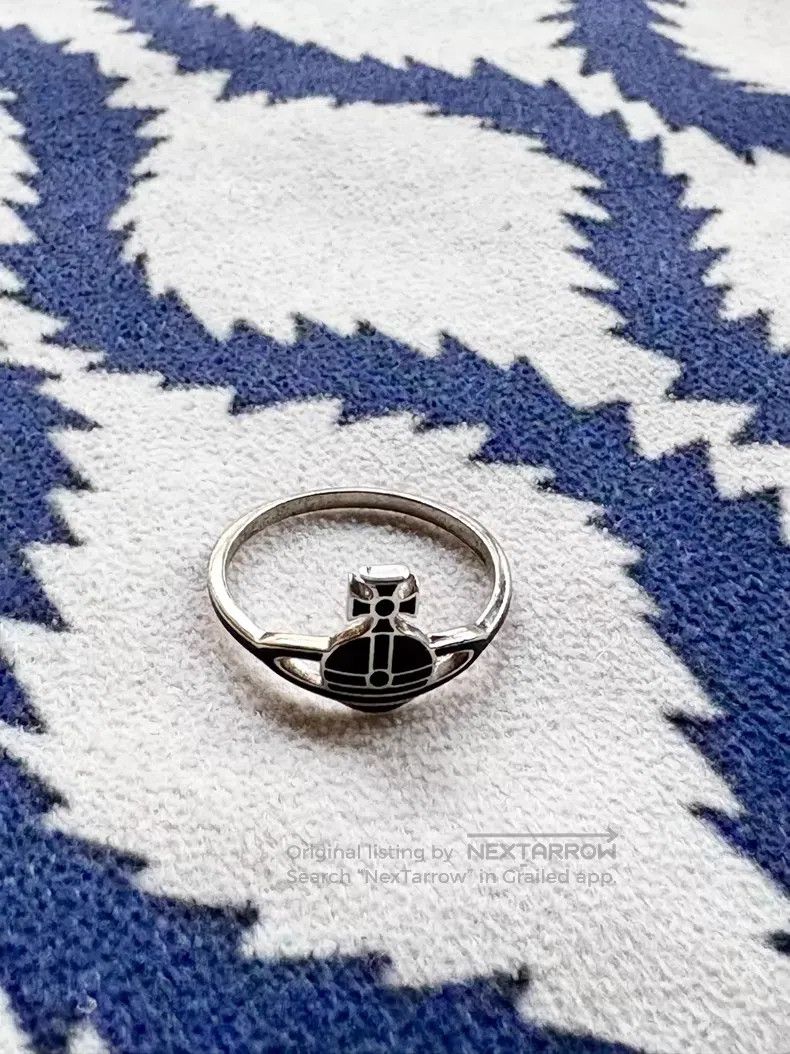 Vivienne Westwood Vivienne Westwood Black enamel Saturn ring Size ONE SIZE - 1 Thumbnail