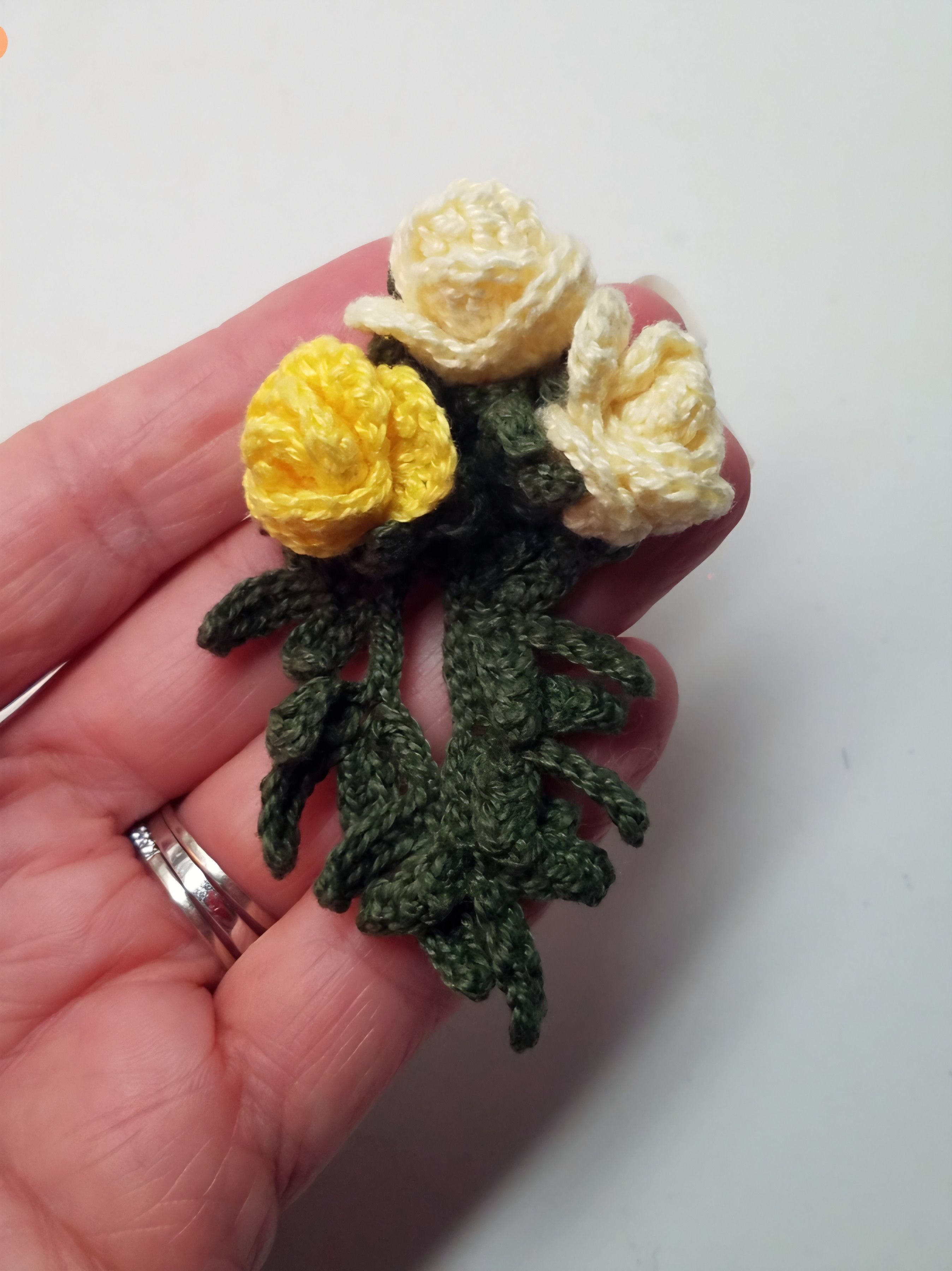 Handmade Rose Corsage Brooch Handmade Magnetic Lapel Pin Size ONE SIZE - 8 Thumbnail