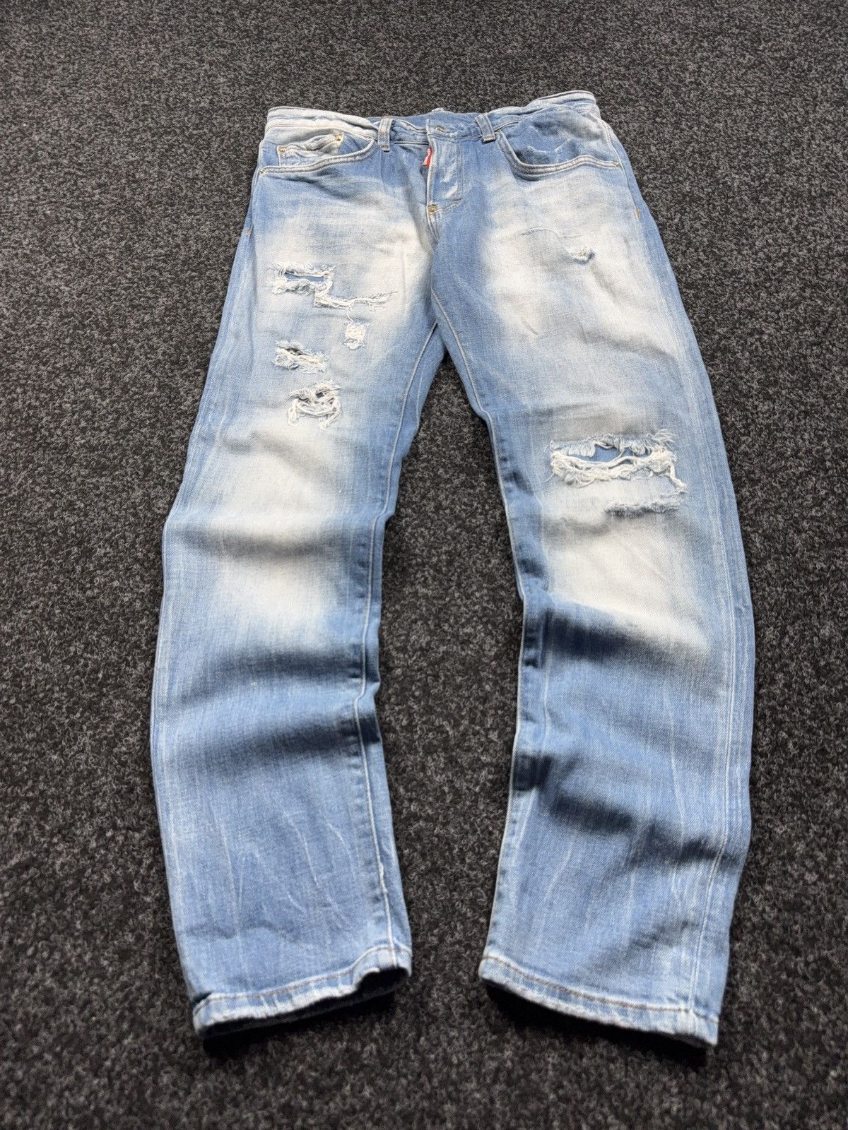 Dsquared2 Luxury 00s Dsquared2 Distressed Light Wash Straight Jeans Size US 32 / EU 48 - 1 Thumbnail