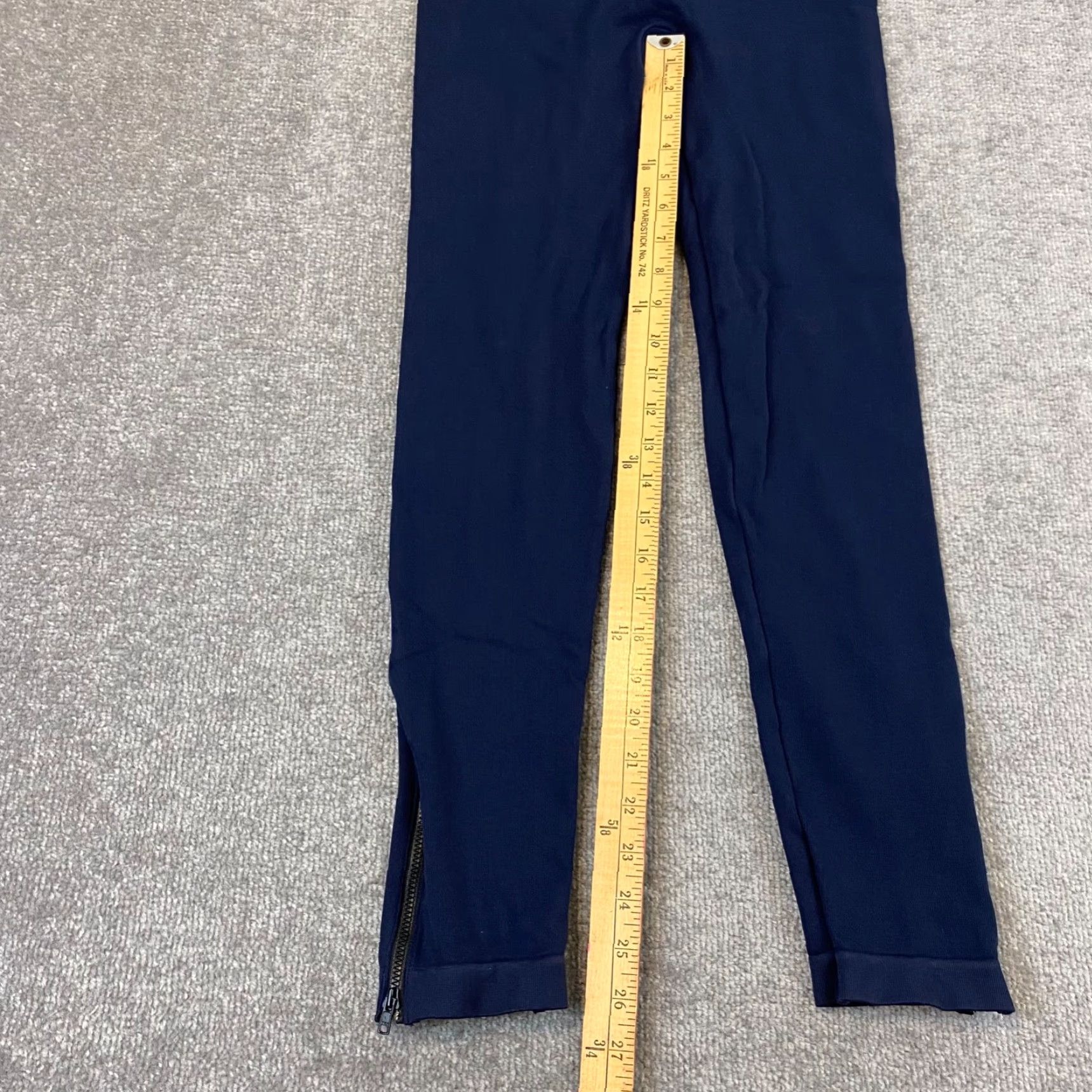 Spanx SPANX Leggings Womens XL Navy Blue Mid Rise Ankle Zip 26" Inseam Workout Pants Size 40" / US 18 - 4 Thumbnail