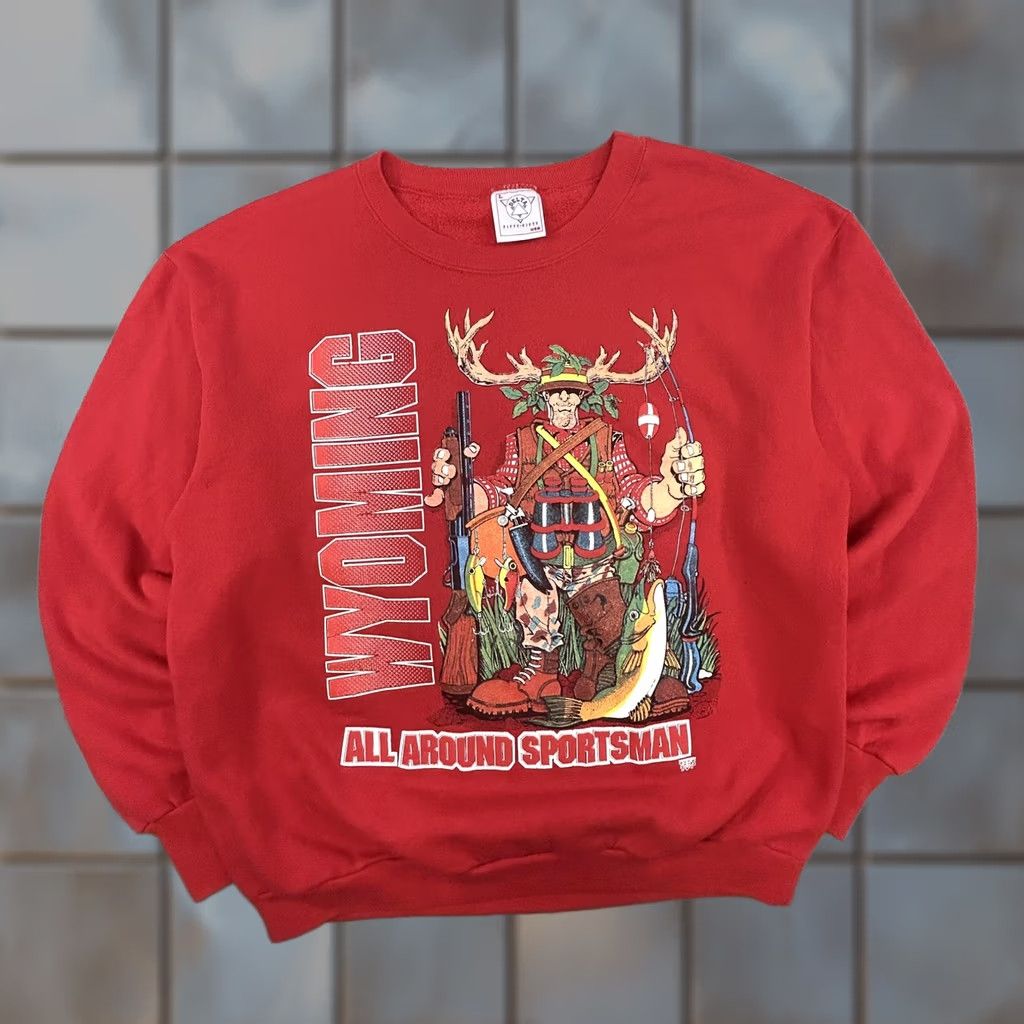 Vintage VINTAGE Collegiate Pacific Wyoming All Around Sportsman Sweatshirt Mens Large Red Crew Neck Graphic Print 90s Size US L / EU 52-54 / 3 - 1 Thumbnail