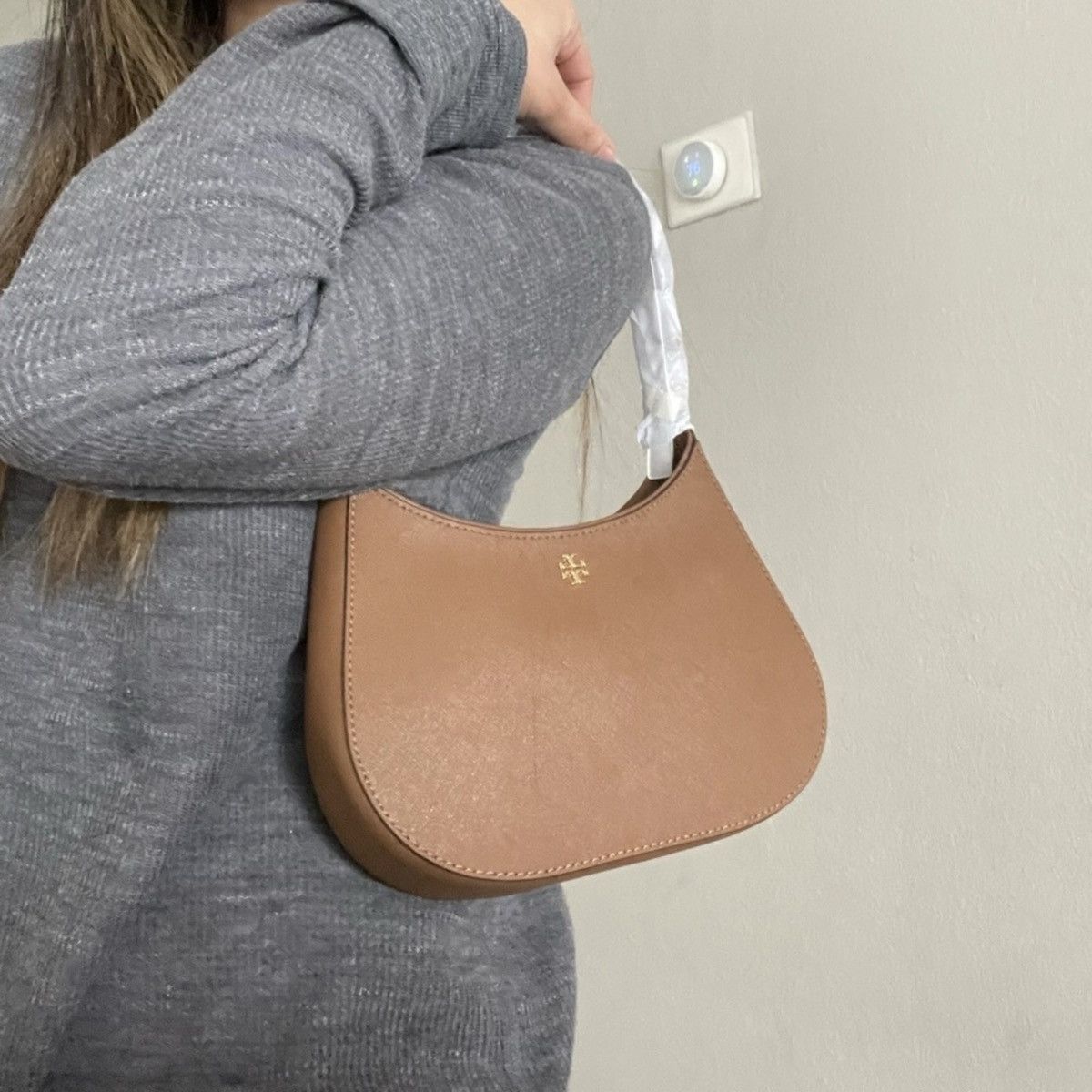 Tory Burch NWT , tory burch Emerson brown shoulder bag moose 150258 Size ONE SIZE - 11 Thumbnail