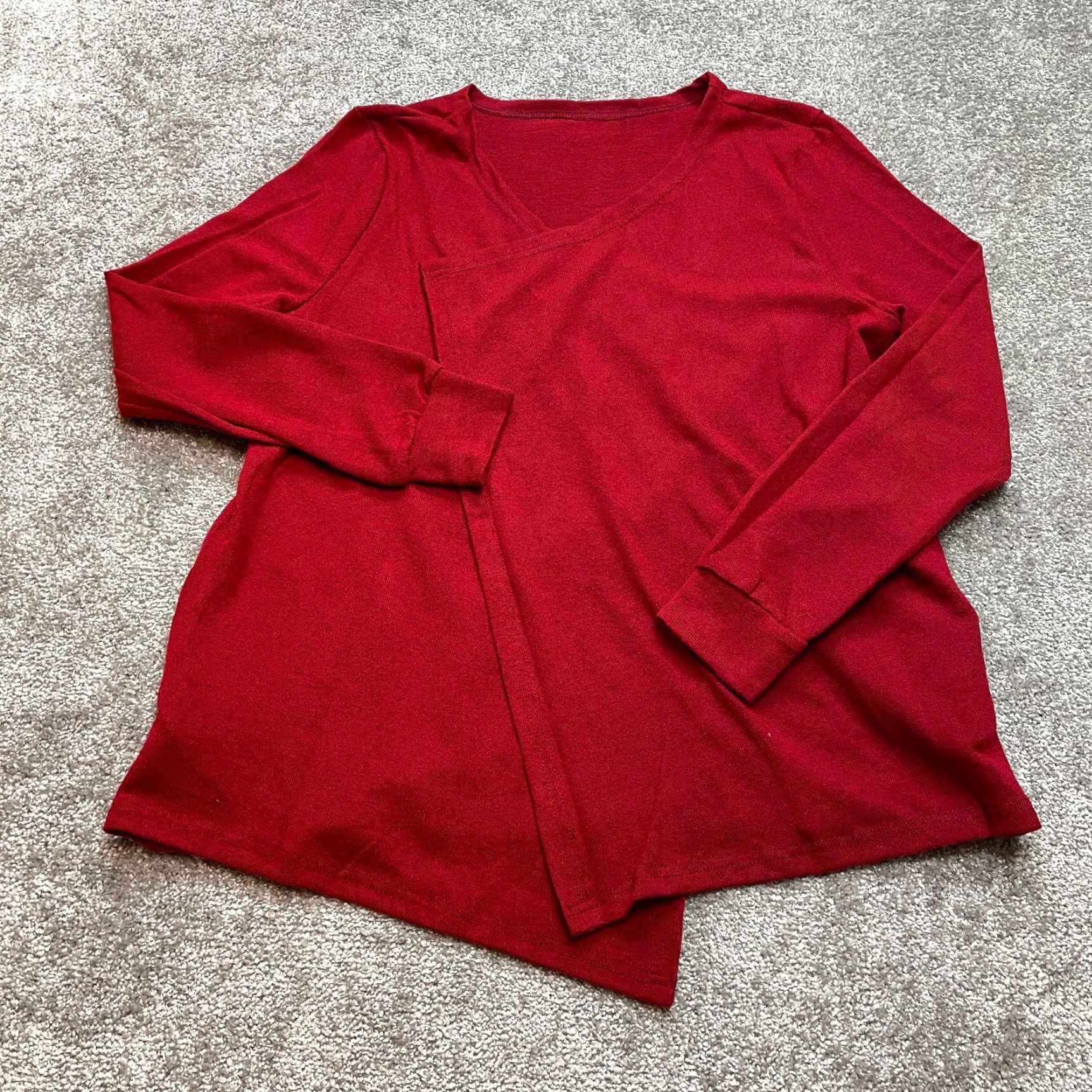 Vintage Unbranded Cardigan Sweater Womens Small Red Pockets New NWT V-Neck Knit Woolless Polyester Stay-Soft All Seasons Fall Winter Spring Size S / US 4 / IT 40 - 2 Thumbnail