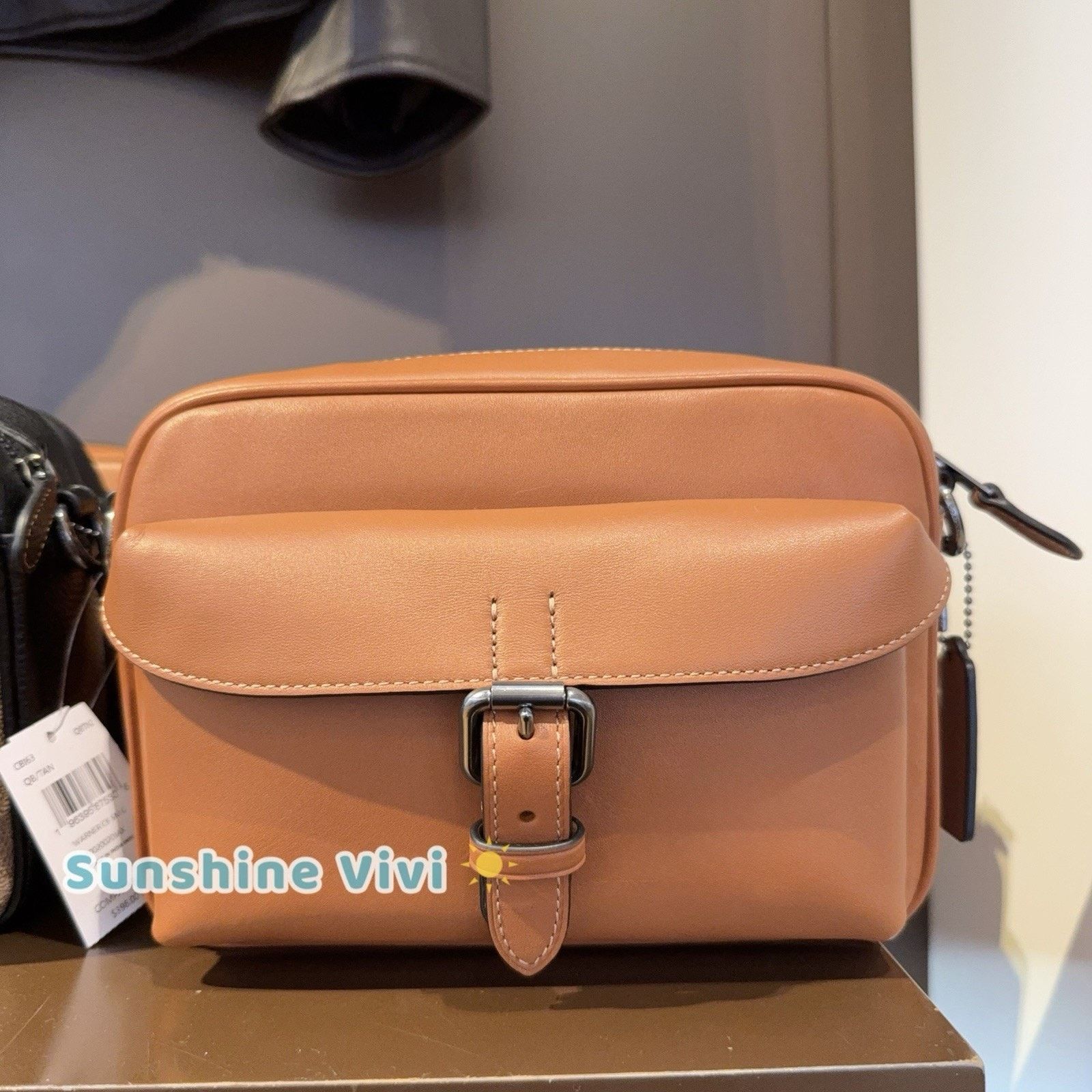 Coach NWT COACH MEN'S Warner Crossbody Bag leather CBI63 Tan Size ONE SIZE - 1 Thumbnail