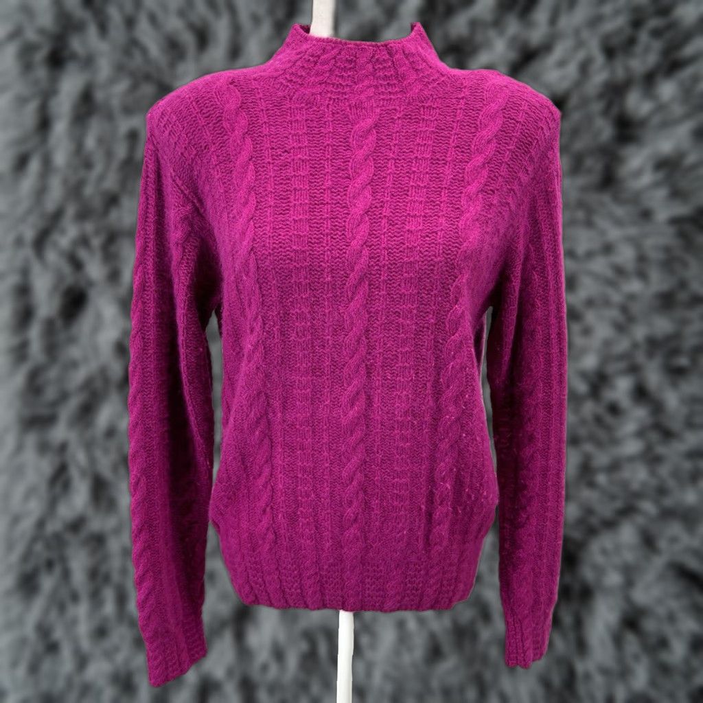 Abercrombie & Fitch VINTAGE Abercrombie & Fitch Cableknit Sweater Women's Medium Fuchsia Lambswool 90s Winter Size M / US 6-8 / IT 42-44 - 1 Thumbnail