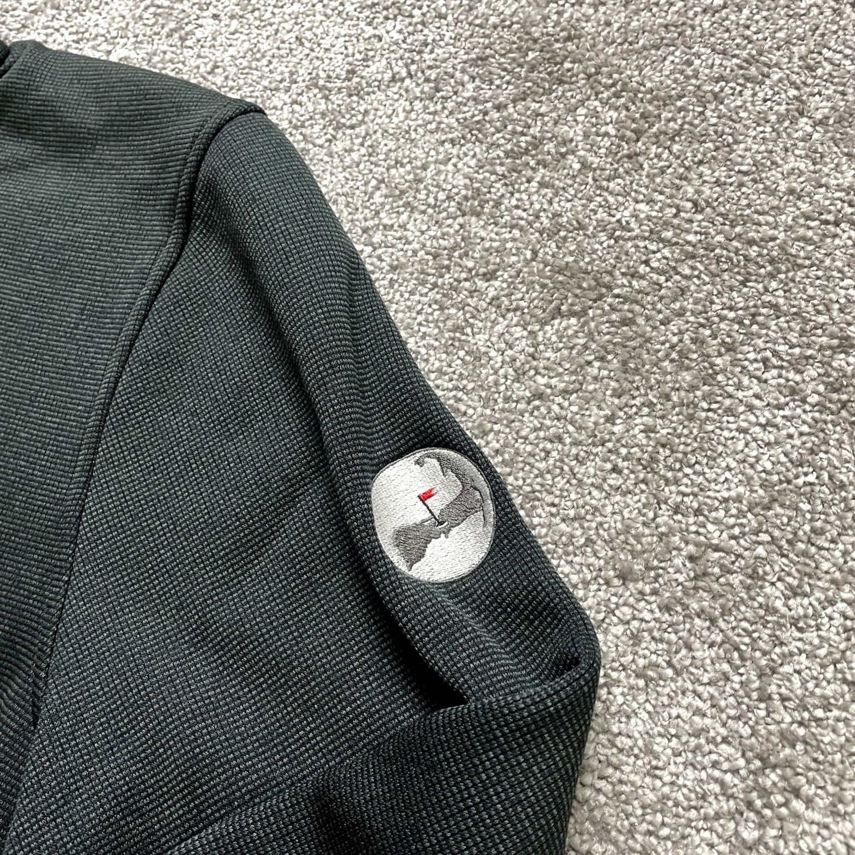 Under Armour Under Armour Golf Jacket Mens XL Gray 1/4 Zip Activewear Sports/Running/Walking Jacket Short Sleeve Stand-Up Collar Regular Fit Athletic Logo Size US XL / EU 56 / 4 - 6 Thumbnail