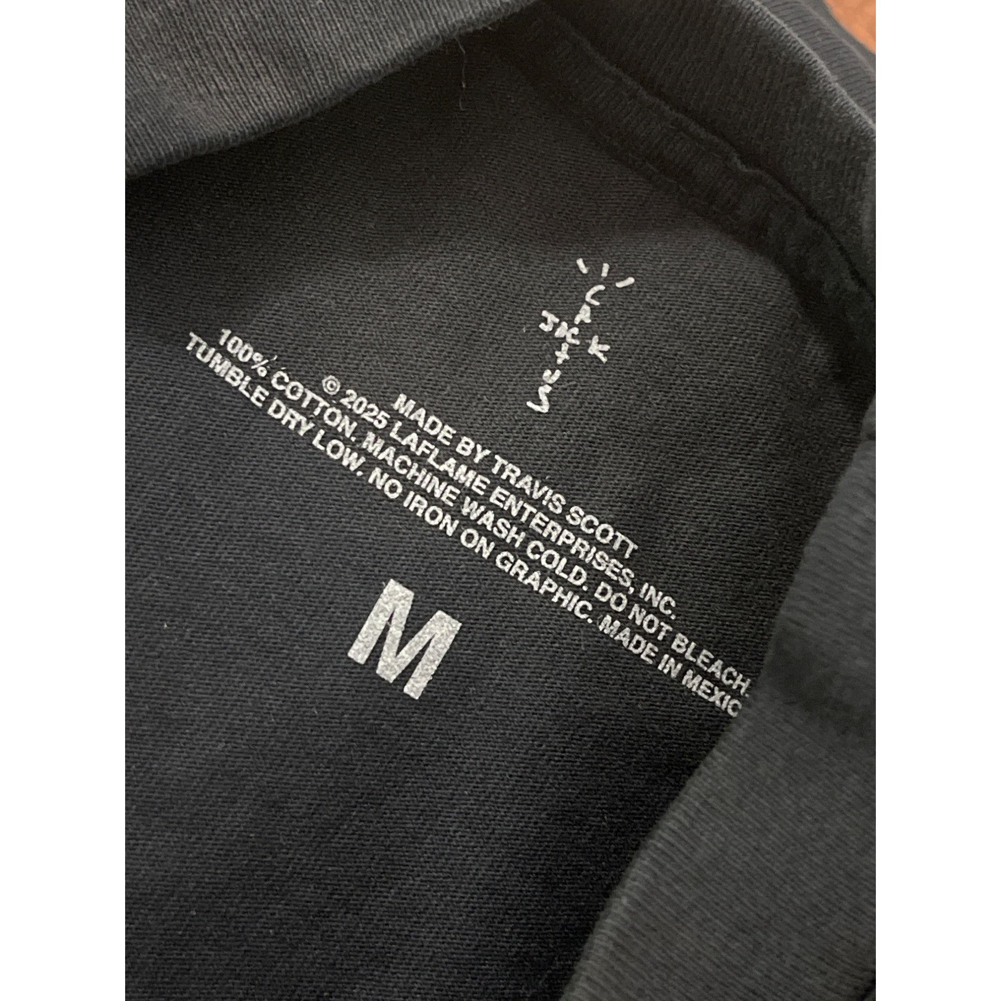 TRAVIS SCOTT x WWE WRESTLING IS REAL TEE SZ MEDIUM
