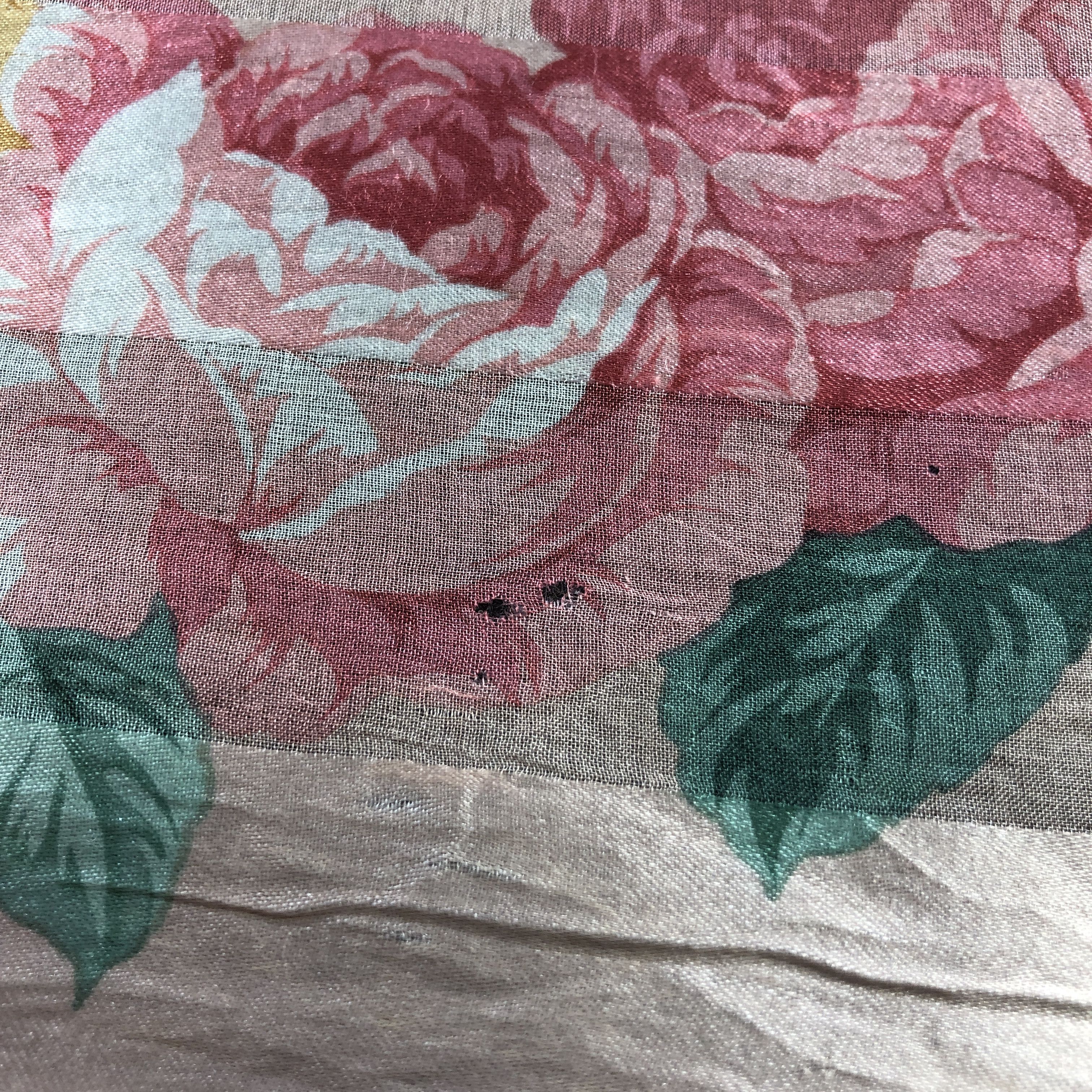 Mario Valentino Mario Valentino Luxury Floral Silk Scarf M1211 Size ONE SIZE - 8 Thumbnail