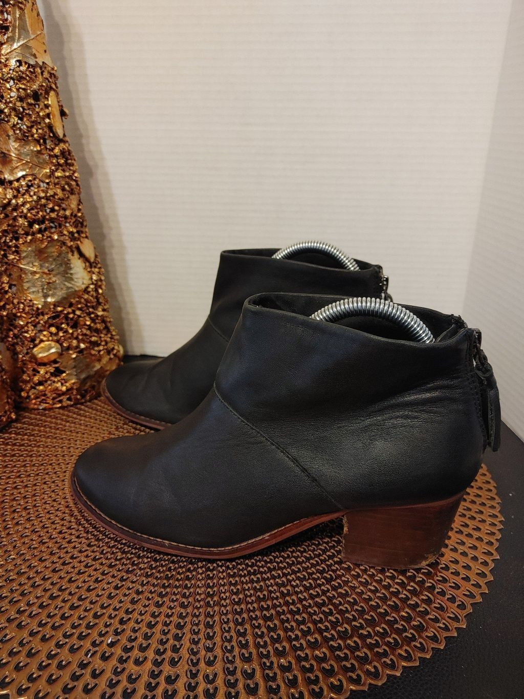 Toms TOMS Leather Booties Size 8 Size US 8 / IT 38 - 3 Thumbnail