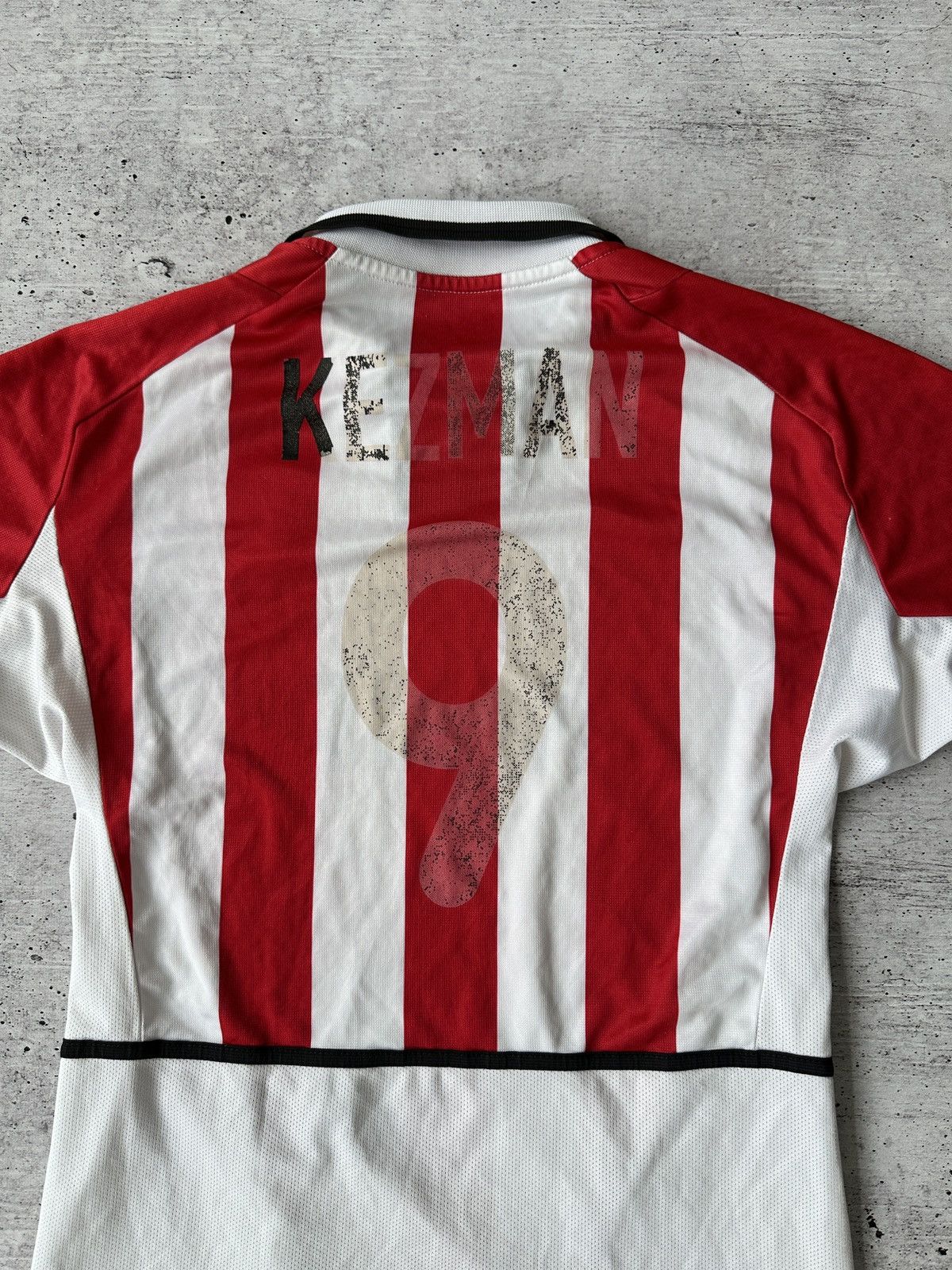 Nike PSV Eindhoven Jersey 2002/2003 Nike Kezman #9 Size S / US 4 / IT 40 - 11 Thumbnail