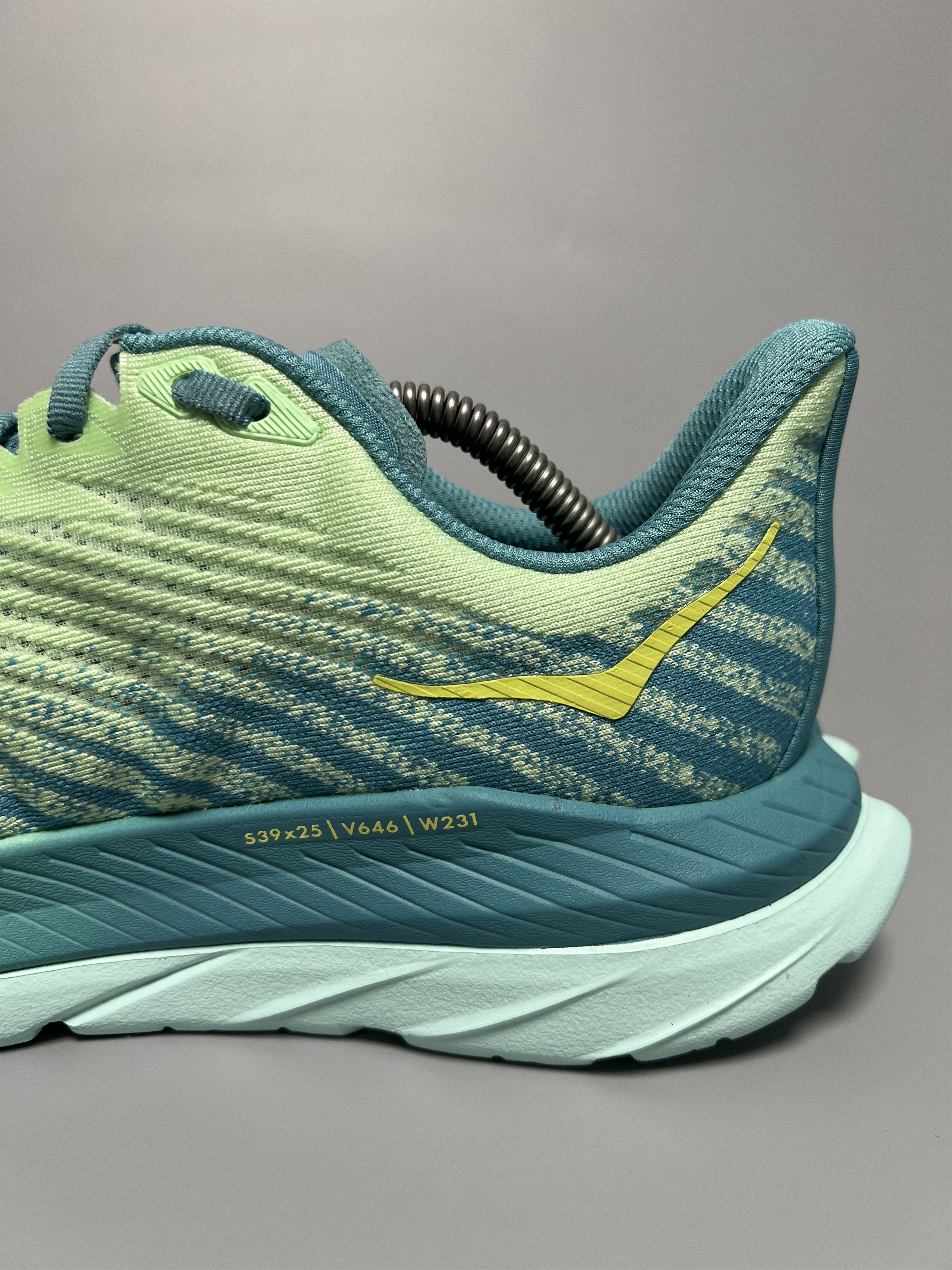 Hoka 9D Hoka One One Mach 5 Running Shoes 1127893-LGOM Size US 9 / EU 42 - 11 Thumbnail
