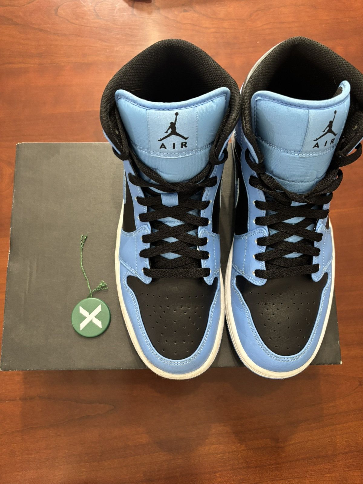 Jordan Brand Jordan 1 Mid university blue black Size US 10.5 / EU 43-44 - 3 Thumbnail