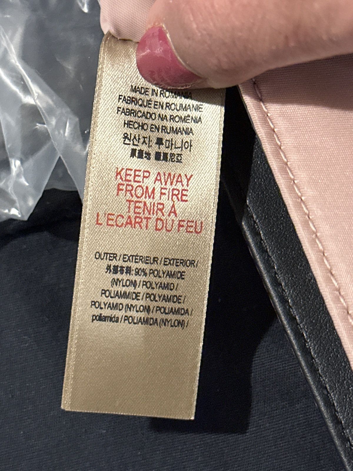 Burberry Burberry Women's Small Econyl Nylon Tote Shoulder Handbag Size ONE SIZE - 6 Thumbnail