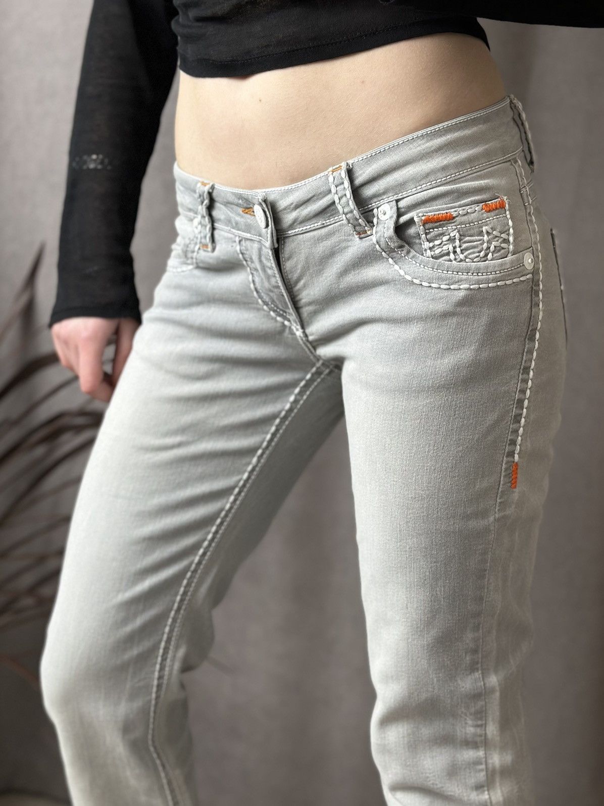 True Religion Vintage True Religion Slim Pants Distressed Y2k Japanese GOA Size 27" / US 4 / IT 40 - 12 Thumbnail