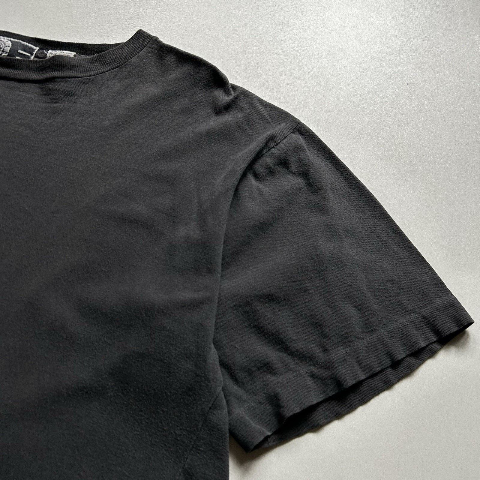 Vintage Vintage 90s Sun Faded Black Blank T Shirt XXL Single Stitch Size US XXL / EU 58 / 5 - 3 Thumbnail