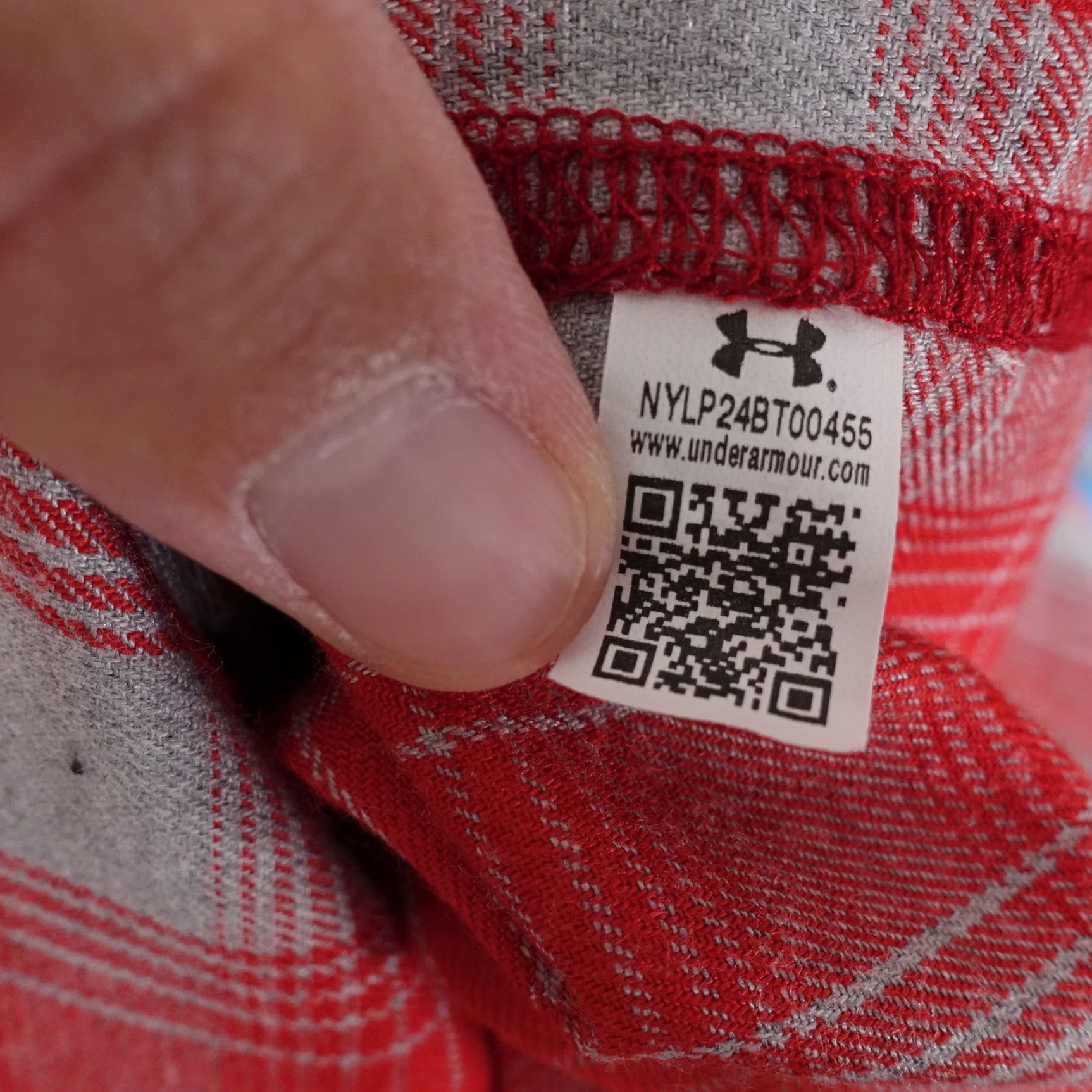 Under Armour UNDER ARMOUR Red Plaid Button-Up Shirt Mens L Size US L / EU 52-54 / 3 - 8 Thumbnail