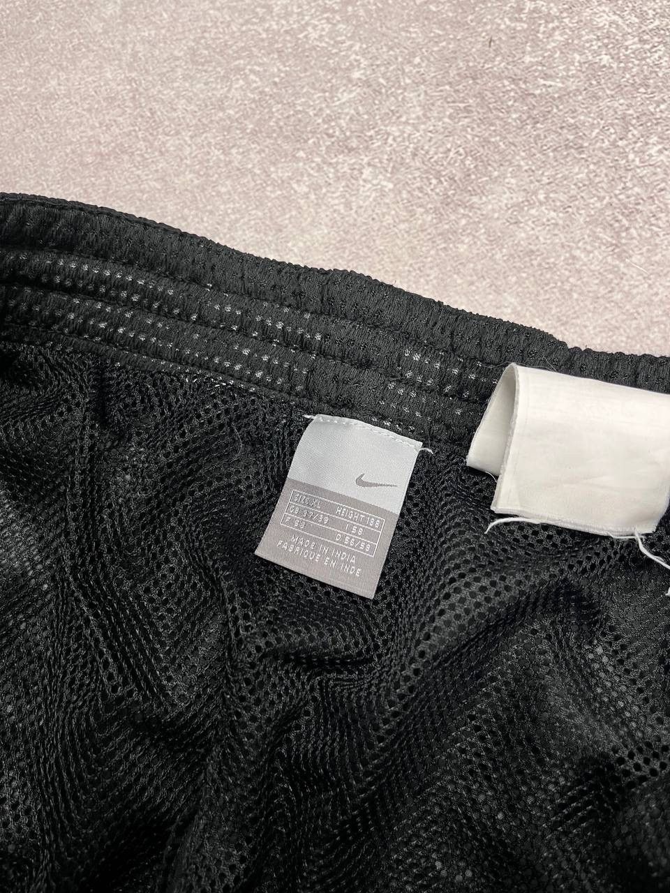 Nike VINTAGE NIKE SWOOSH NYLON TN SKEPTA STYLE FLARED TRACK PANTS Size US 36 / EU 52 - 4 Thumbnail