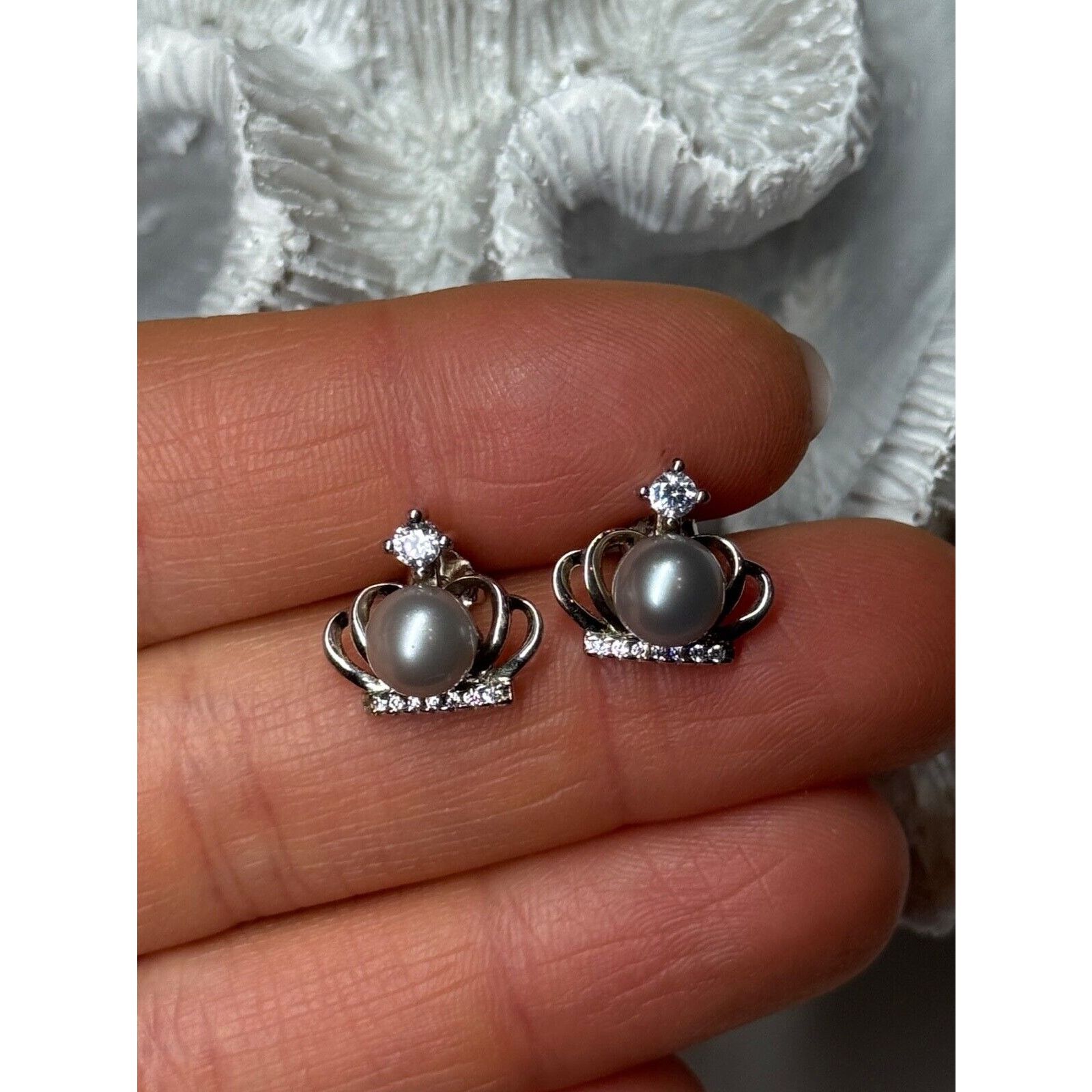 Jewelry 925 STERLING SILVER PEARL CROWN EARRINGS LENGTH 0.5 INCH Size ONE SIZE - 11 Thumbnail