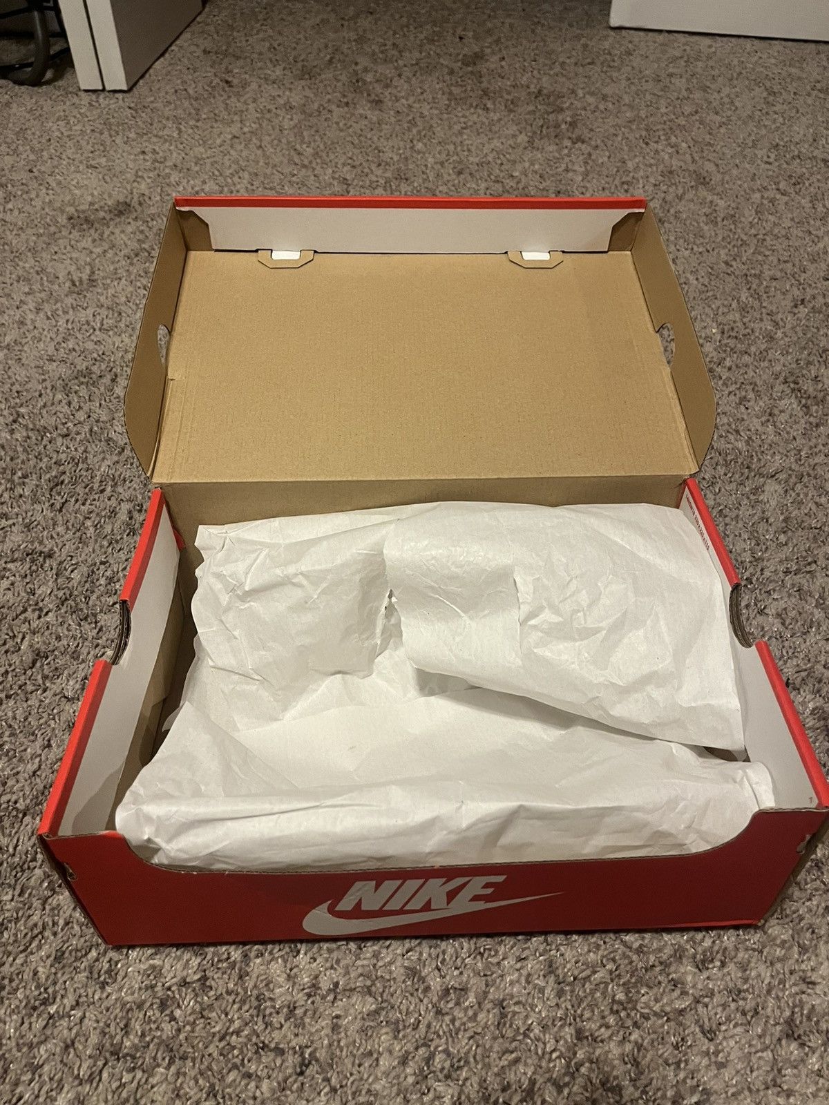Nike Nike White Grey Dunks Size US 9.5 / EU 42-43 - 7 Thumbnail