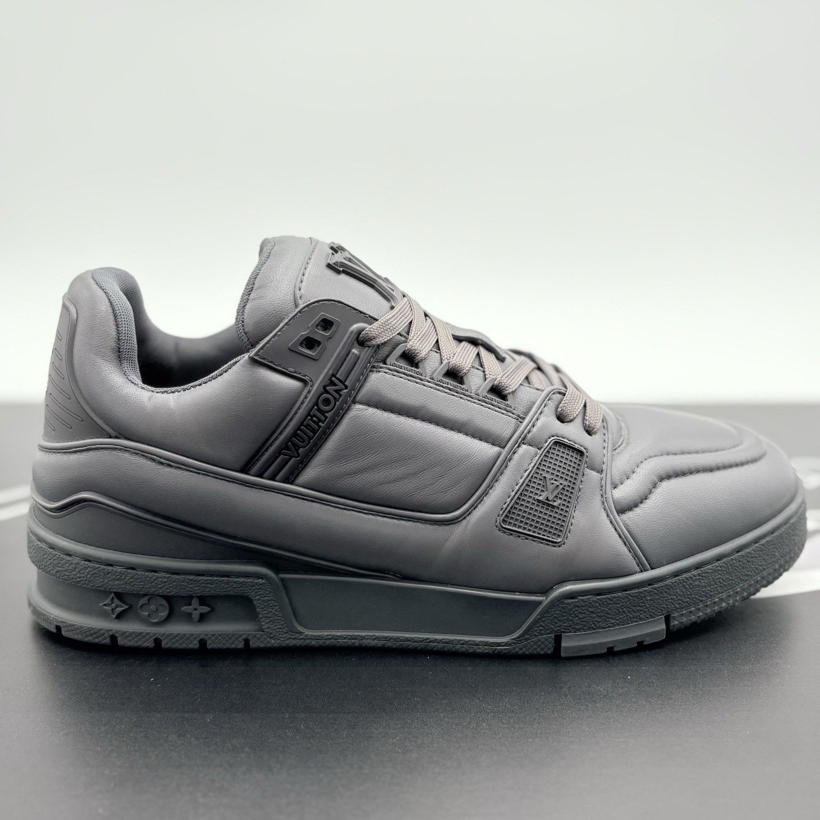 Louis Vuitton Louis Vuitton Maxi Trainer ' Dark Grey ' | SUPER CLEAN! Size US 8.5 / EU 41-42 - 2 Thumbnail
