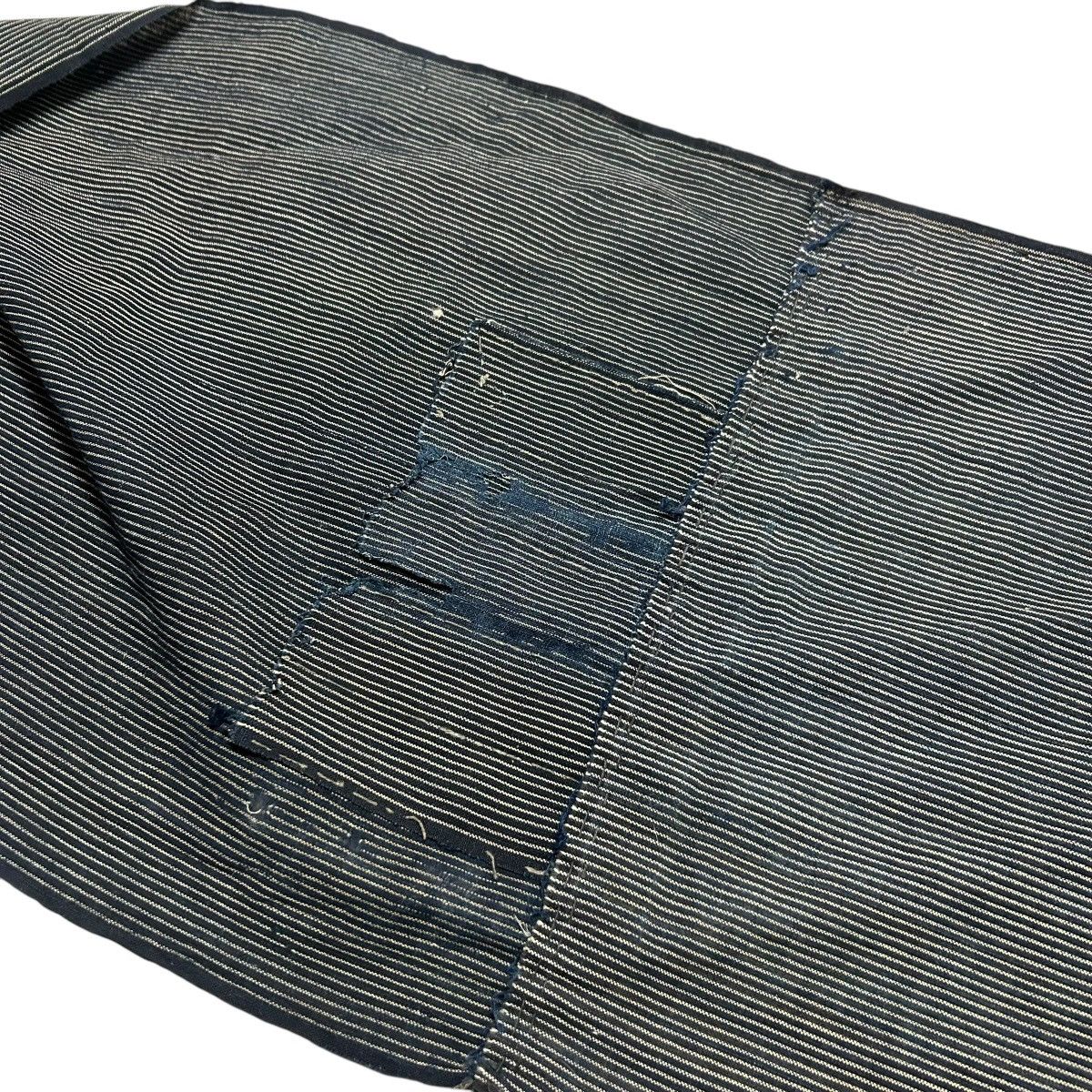 Japanese Brand 321 1930s BORO Japanese Indigo Fabric Vintage Cloth Kimono Size ONE SIZE - 11 Thumbnail