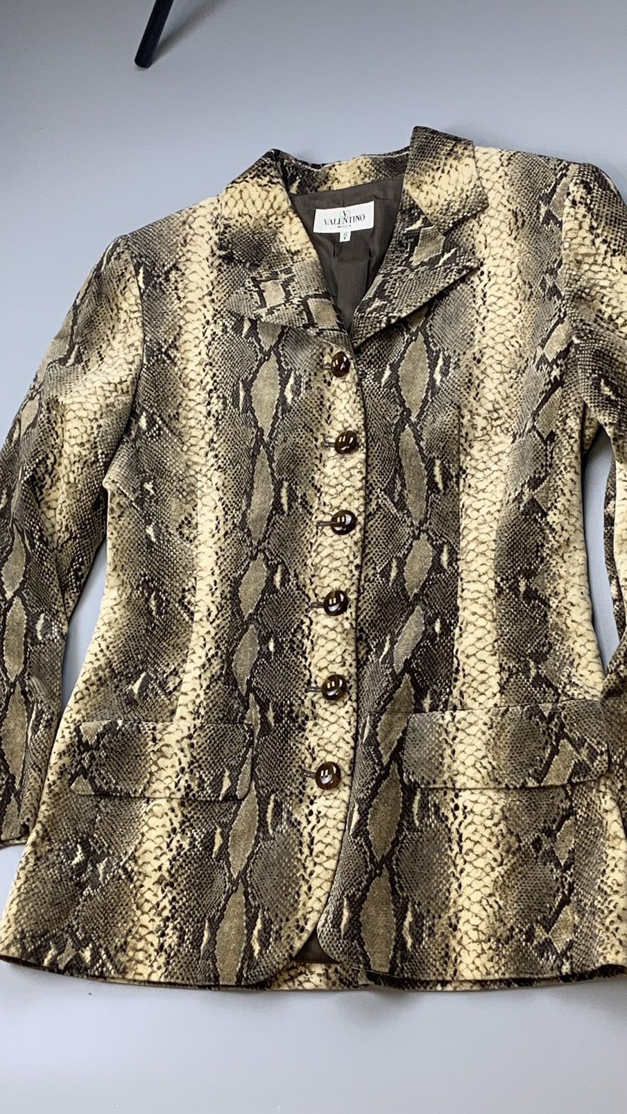 Valentino × Vintage Vintage Valentino miss v blazer Size M / US 6-8 / IT 42-44 - 3 Thumbnail