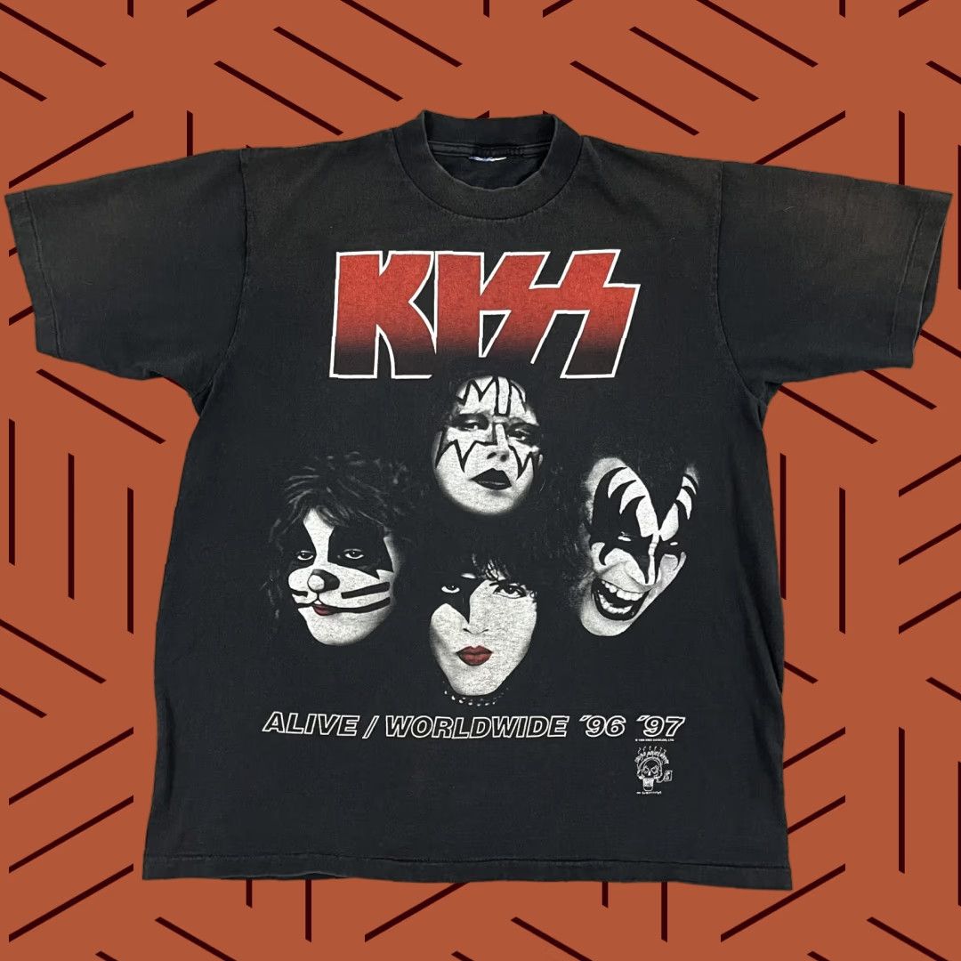 Vintage VINTAGE KISS Graphic Tee Shirt Mens L Black Alive Worldwide 96-97 Concert Size US L / EU 52-54 / 3 - 1 Thumbnail