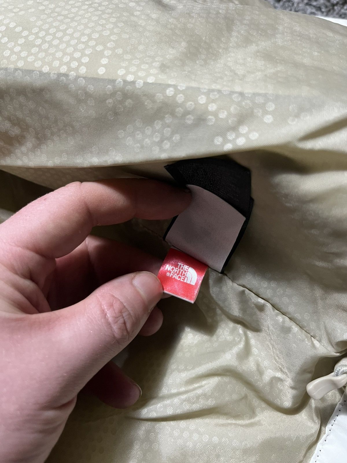The North Face THE NORTH FACE HYVENT BROWN JACKET WMNS SIZE L Size L / US 10 / IT 46 - 7 Thumbnail