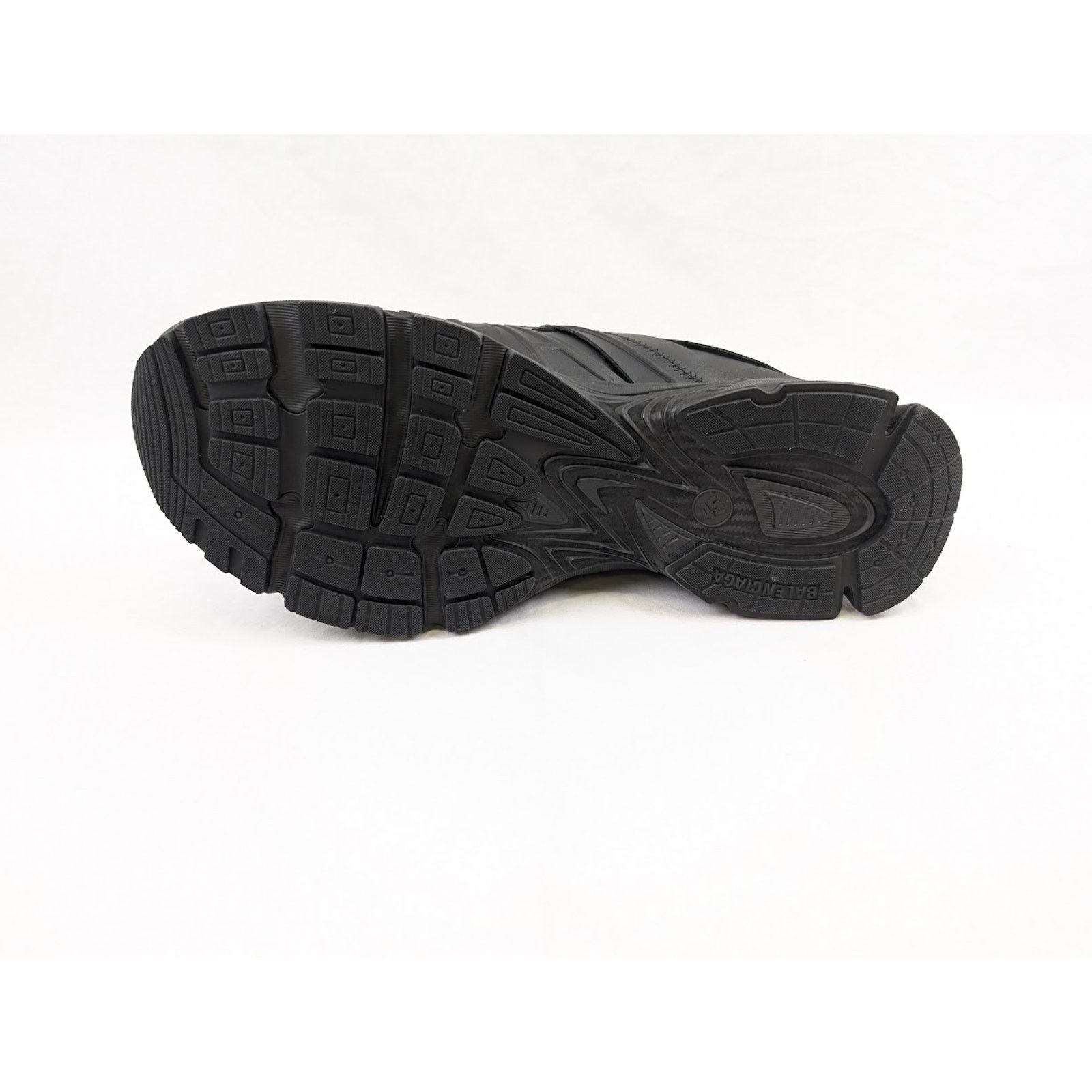 Balenciaga o1rshd1 Nappa Silk Phantom Sneakers in Black Size US 11 / EU 44 - 11 Thumbnail