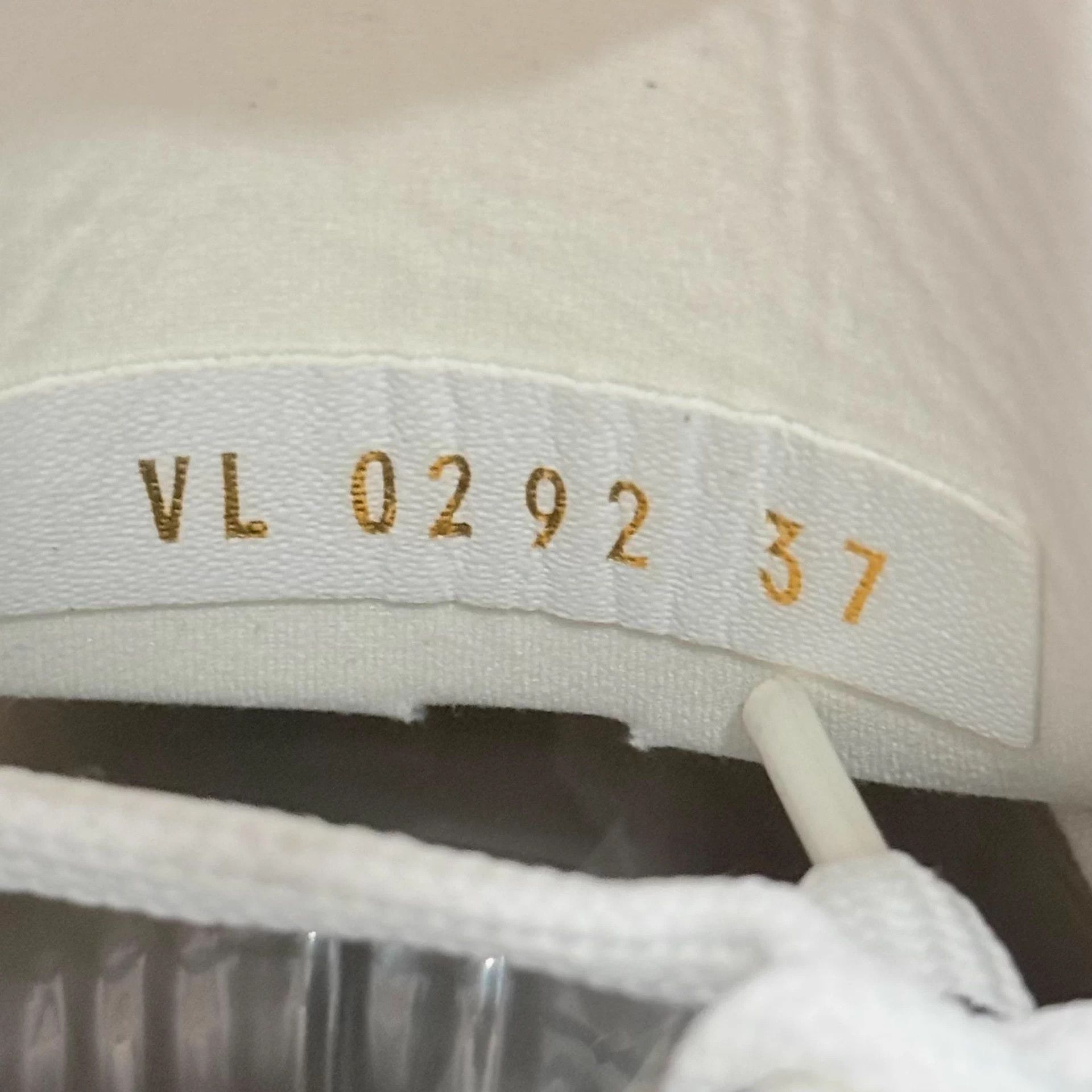Louis Vuitton LV Run55 White Brown Casual Shoes 37 EU Size US 6 / IT 36 - 4 Thumbnail