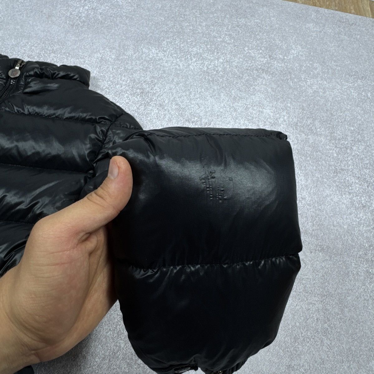 Moncler Women`s Moncler Berre Black Shiny Puffer Jacket Size 1 / S Size S / US 4 / IT 40 - 21 Thumbnail