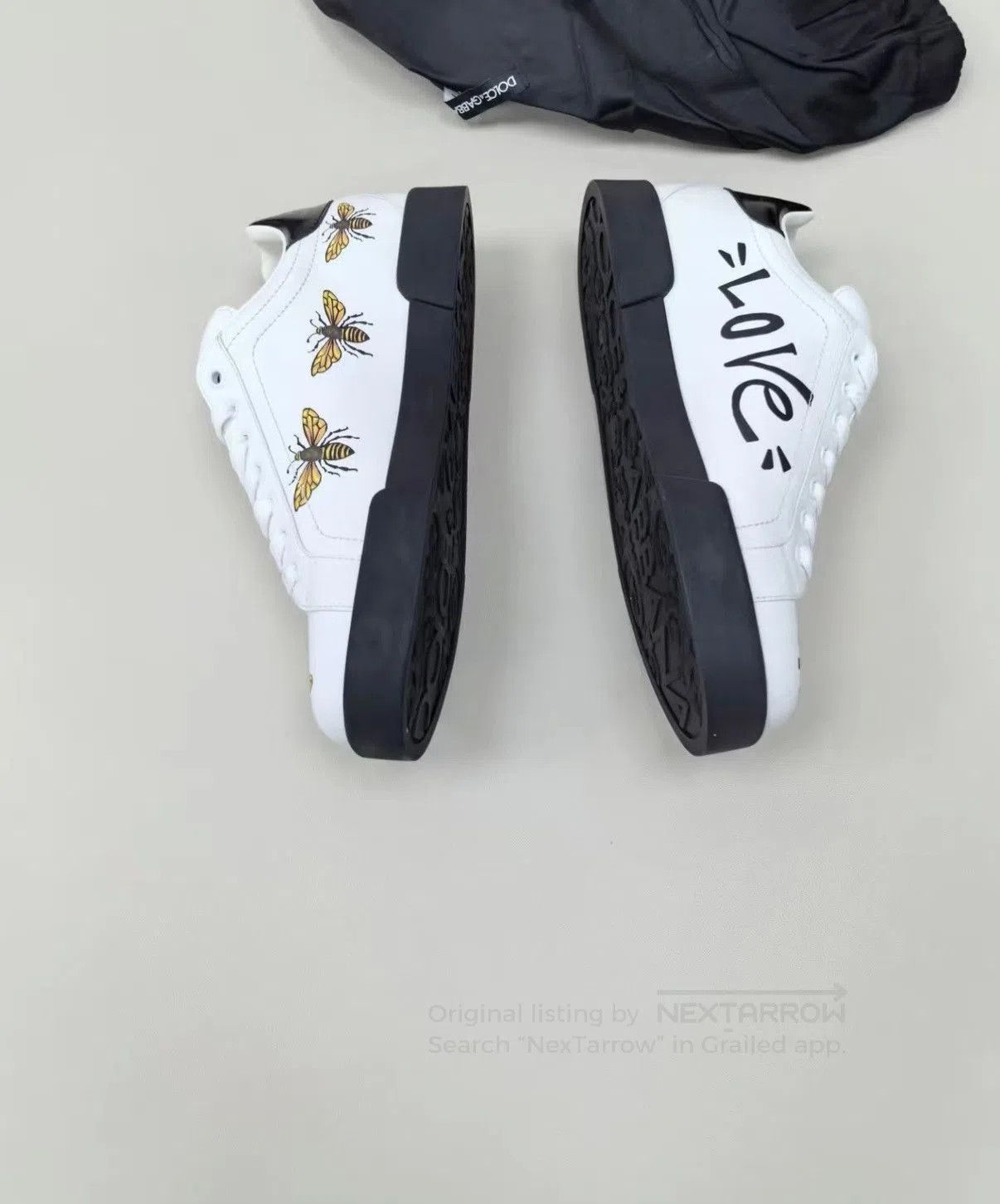 Dolce & Gabbana White Lowtop Sneakers with Bee & Heart Designs. Size US 9.5 / EU 42-43 - 3 Thumbnail