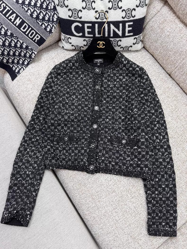Chanel Chanel Gold silk sequin long-sleeved knitted cardigan jack Size XXS / US 00 / IT 34 - 2 Thumbnail