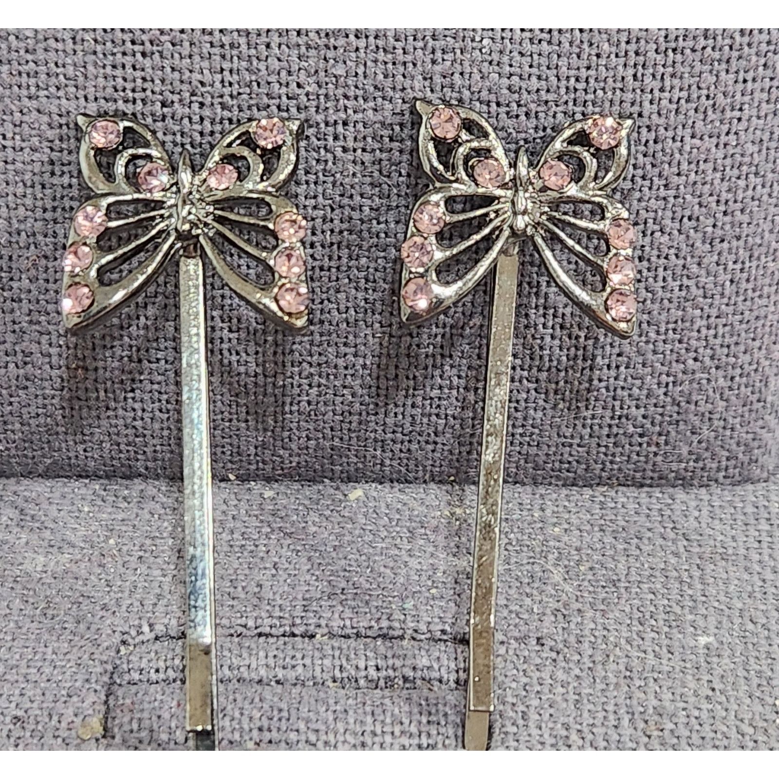 The Unbranded Brand VTG Pink Rhinestones Silver Pair of Butterflies Hair Pins Size ONE SIZE - 1 Thumbnail