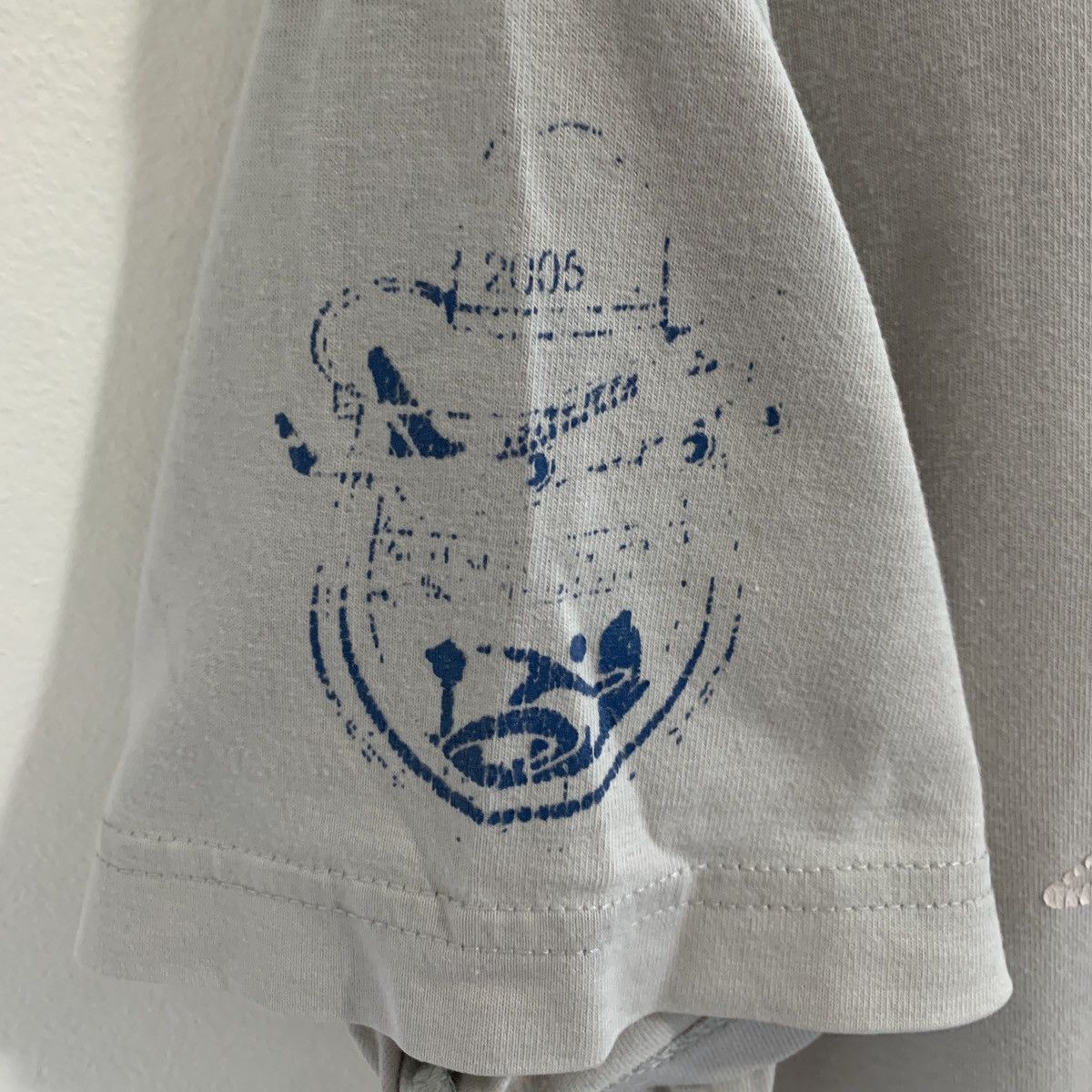 Vintage Vintage 2005 Cathaway Pacific Airlines Calgary Graphic Tee Size US S / EU 44-46 / 1 - 4 Thumbnail