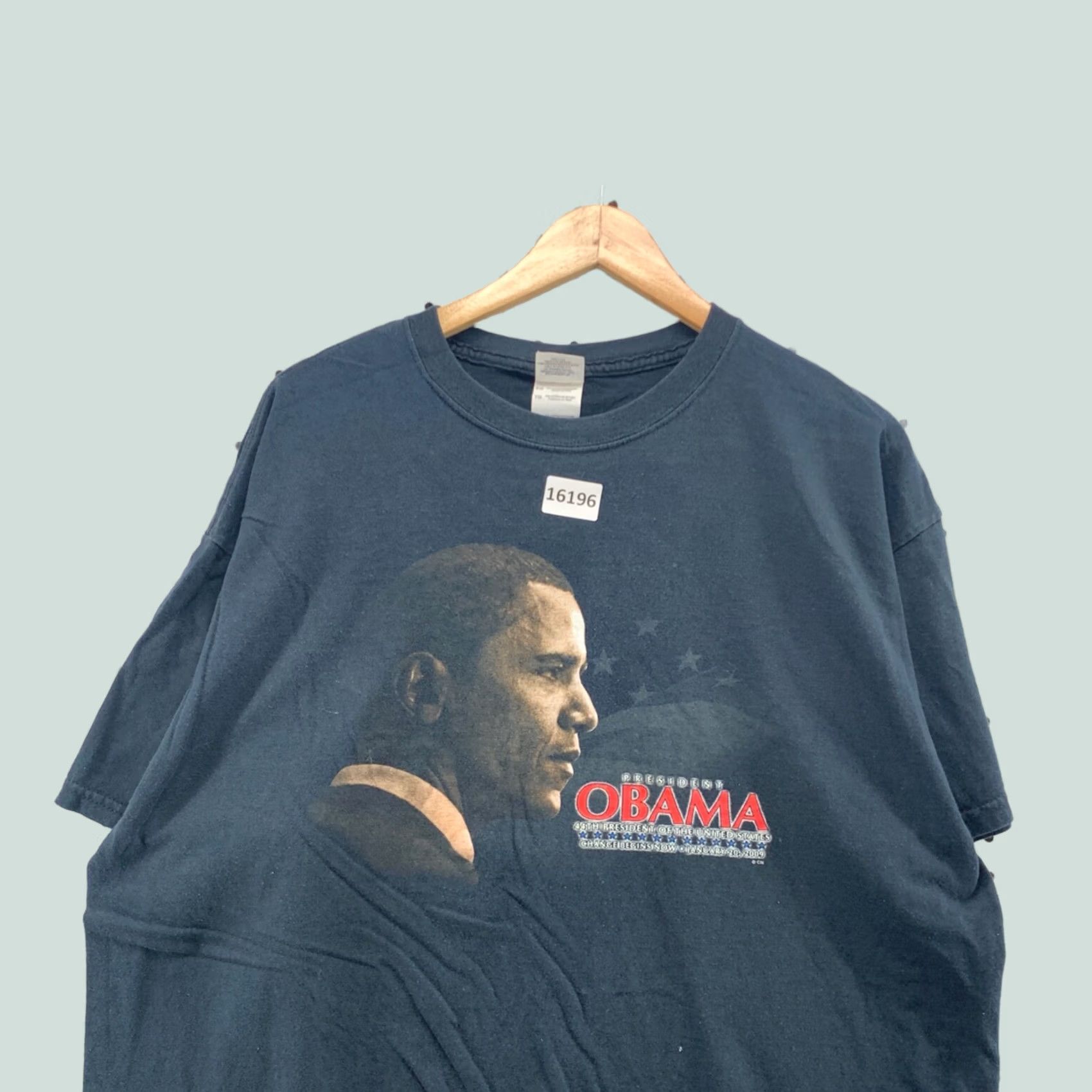 Gildan Barack Obama Shirt 2009 Adult XL Change Begins Now Short Sleeve President TEE Size US XL / EU 56 / 4 - 1 Thumbnail