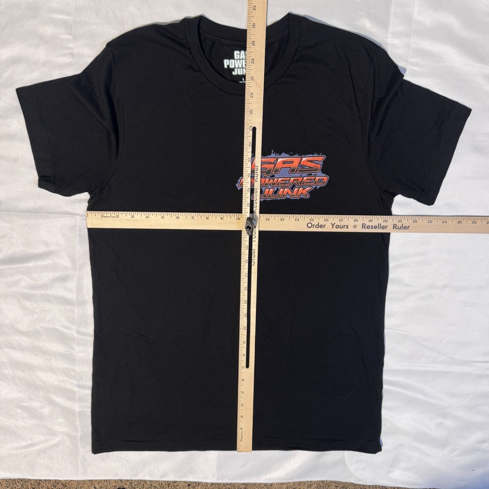 Gildan LS Swapped Silverado Retro Style Chevy Truck Graphic Tshirt Size US L / EU 52-54 / 3 - 5 Thumbnail